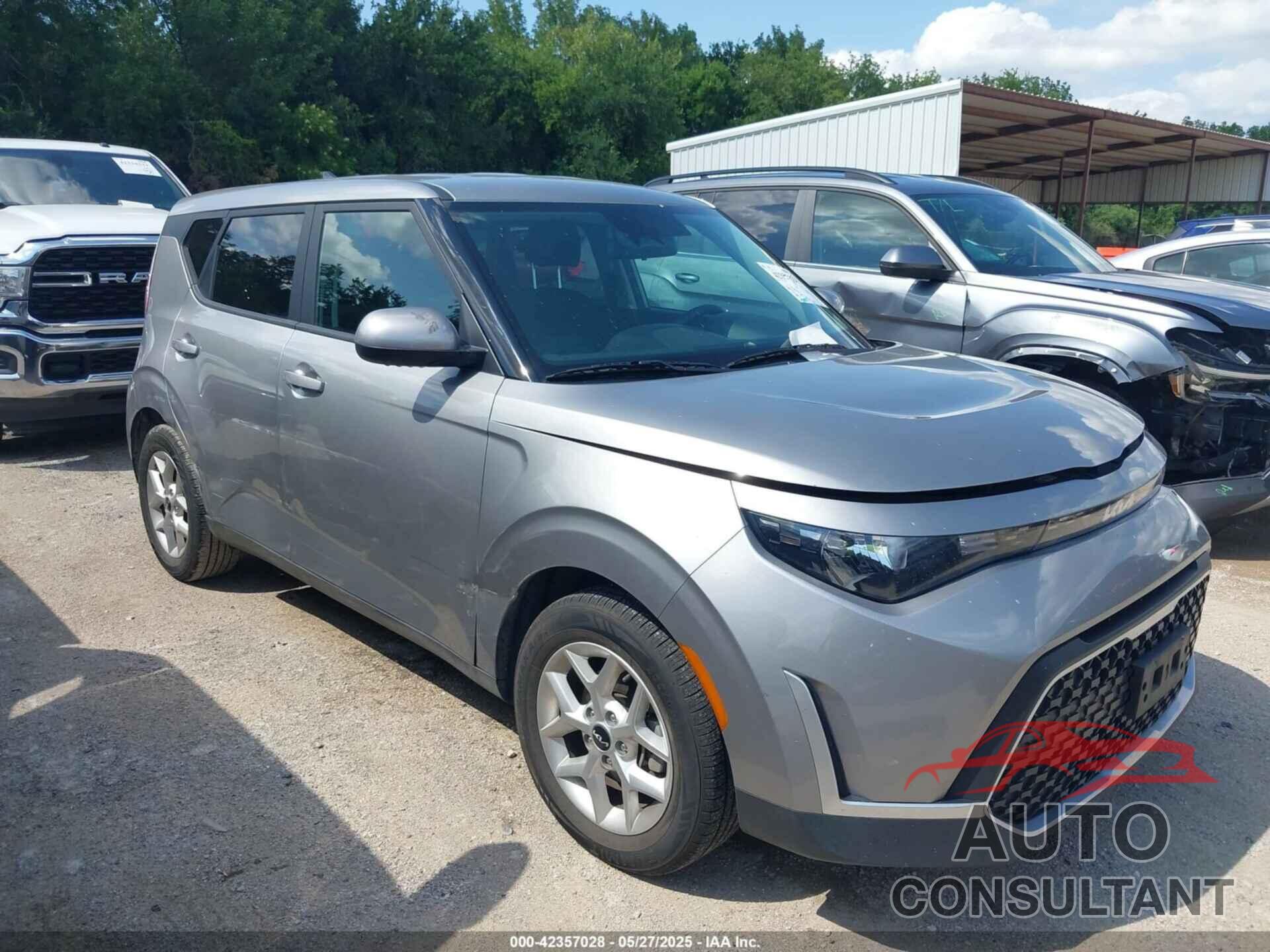 KIA SOUL 2023 - KNDJ23AU1P7876336