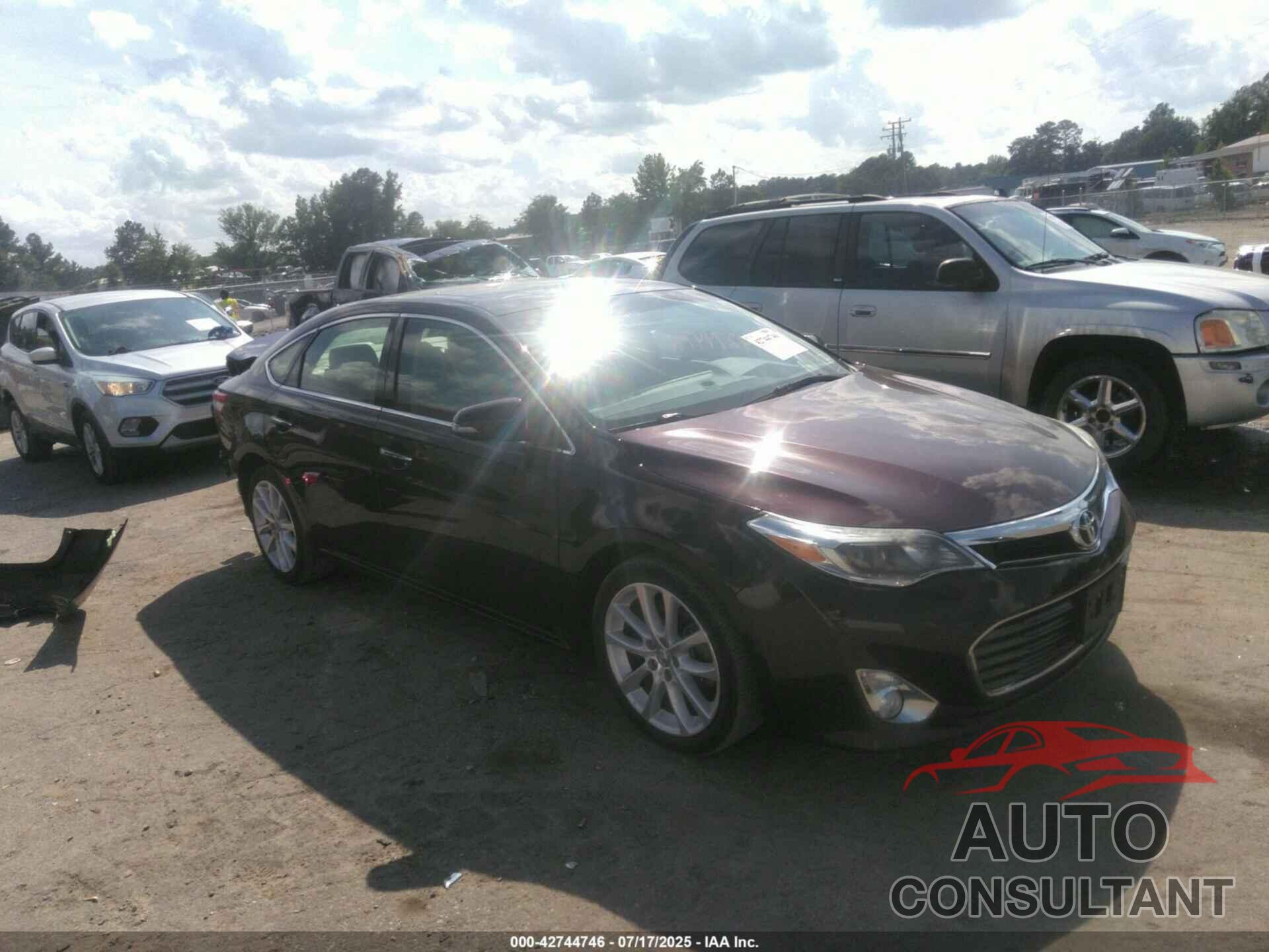 TOYOTA AVALON 2014 - 4T1BK1EB0EU136496