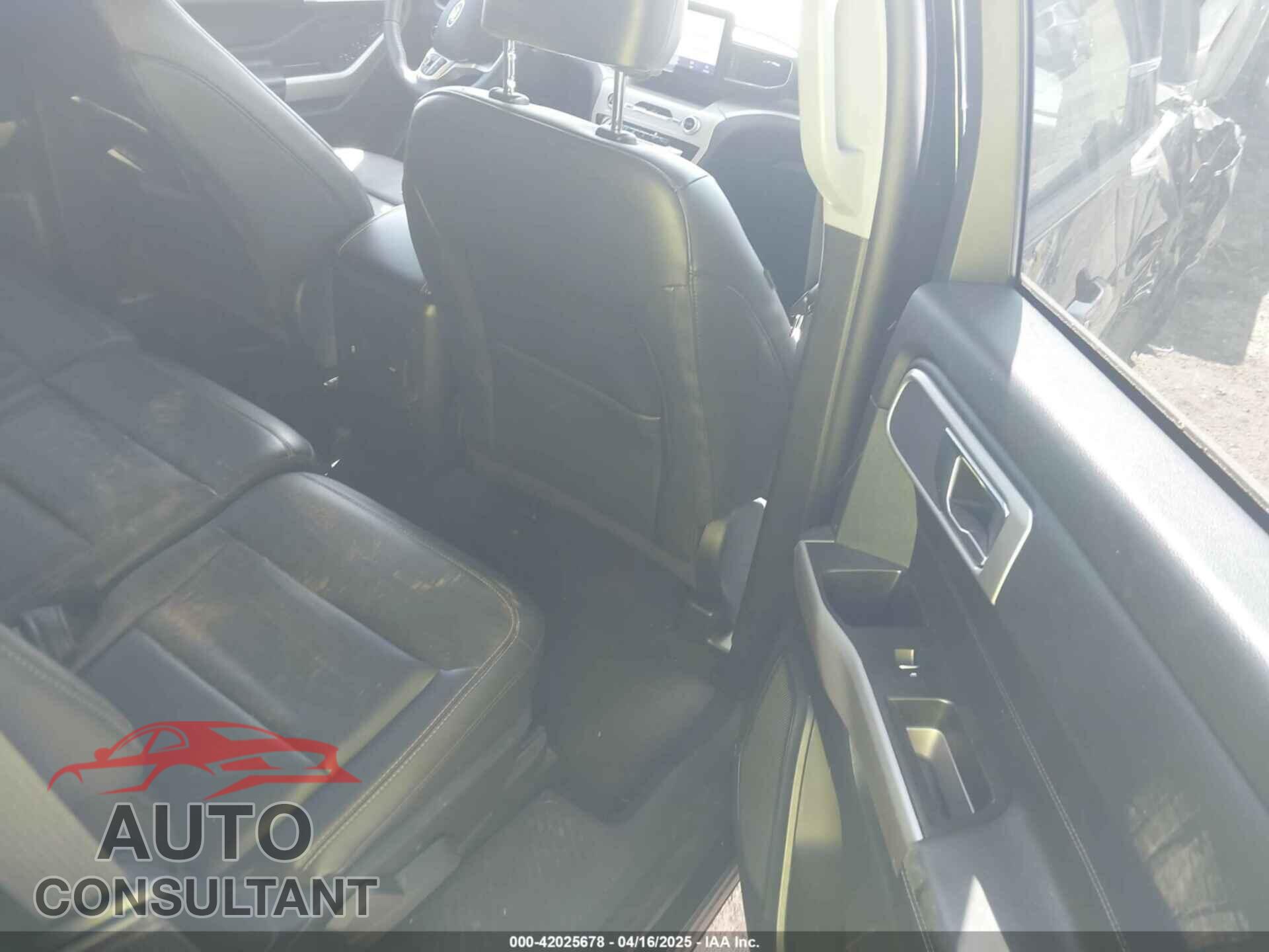 FORD EXPLORER 2023 - 1FMSK8DH1PGB85514