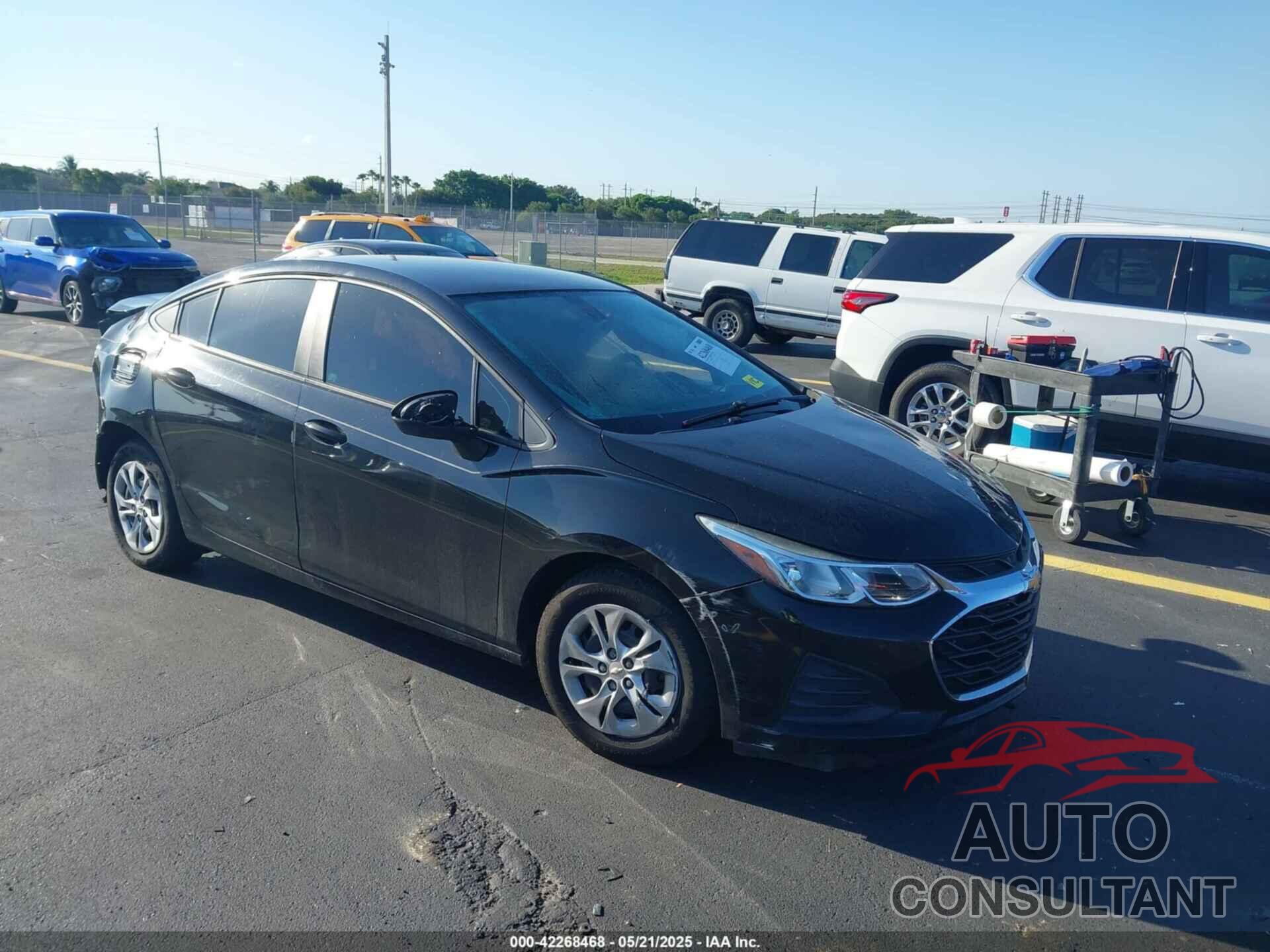 CHEVROLET CRUZE 2019 - 1G1BC5SM2K7151535