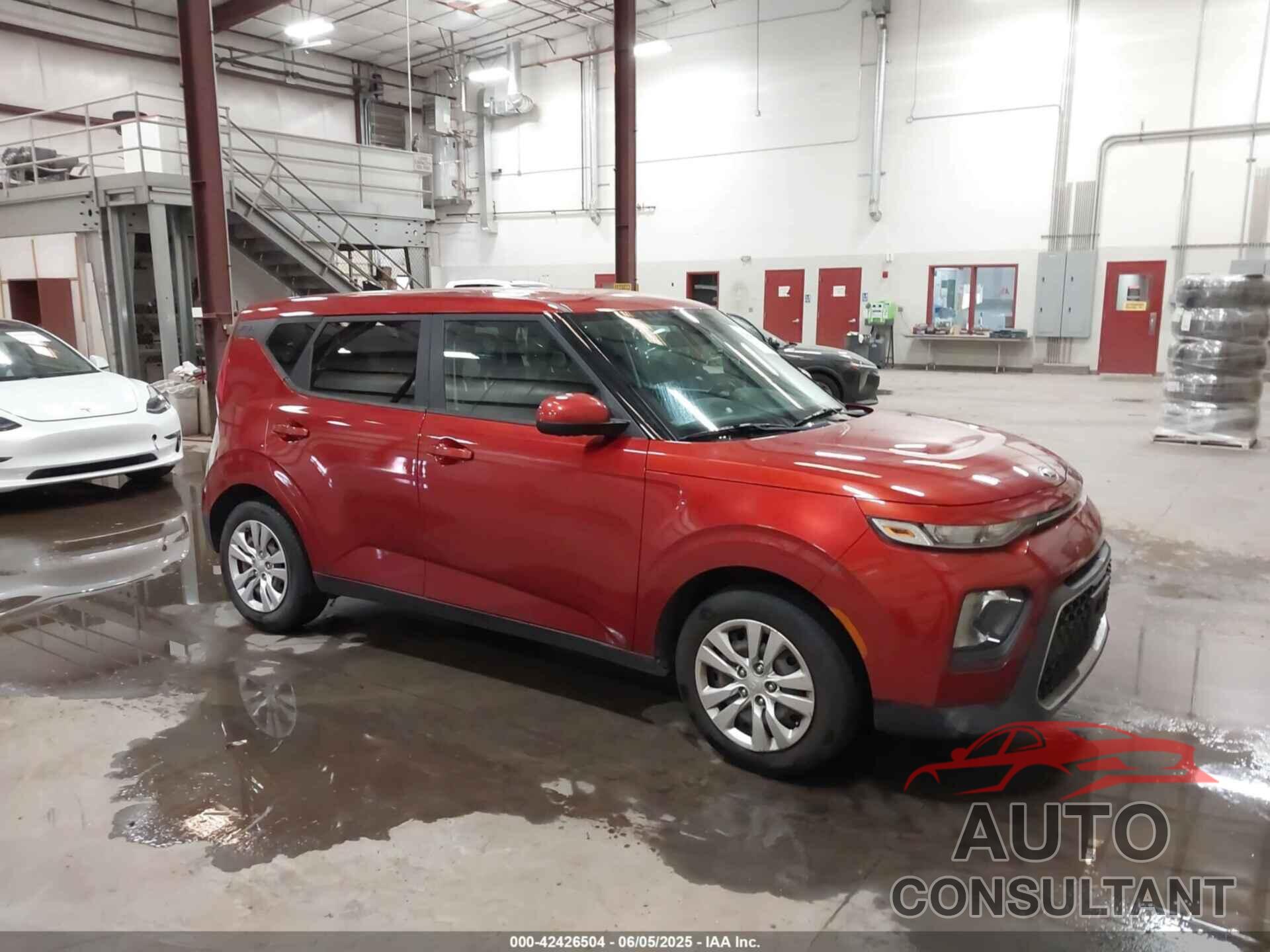 KIA SOUL 2021 - KNDJ23AU5M7749925