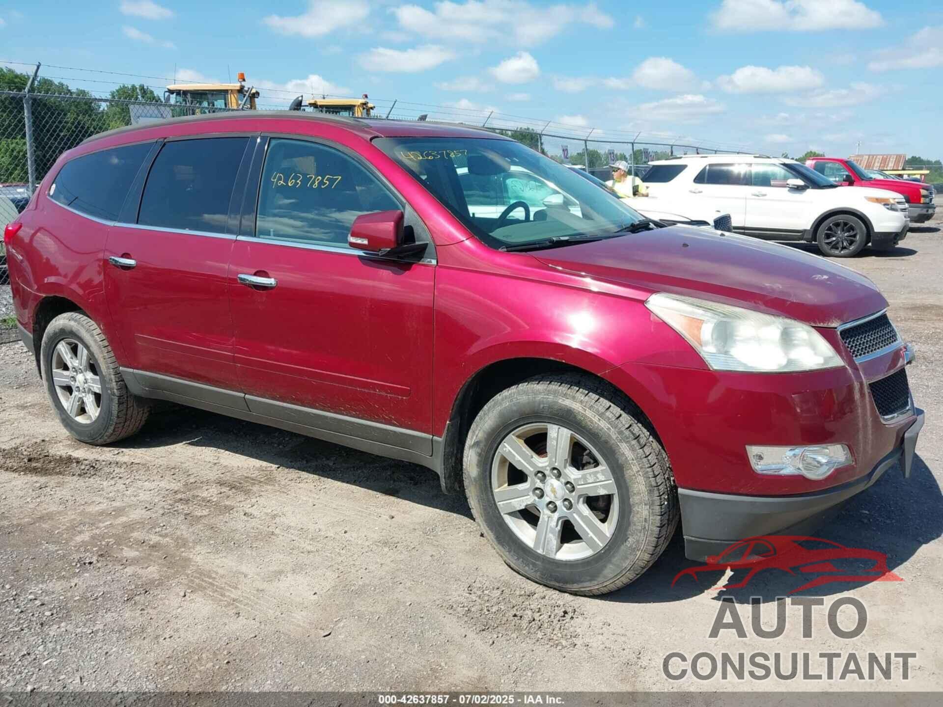 CHEVROLET TRAVERSE 2011 - 1GNKRGED7BJ180827