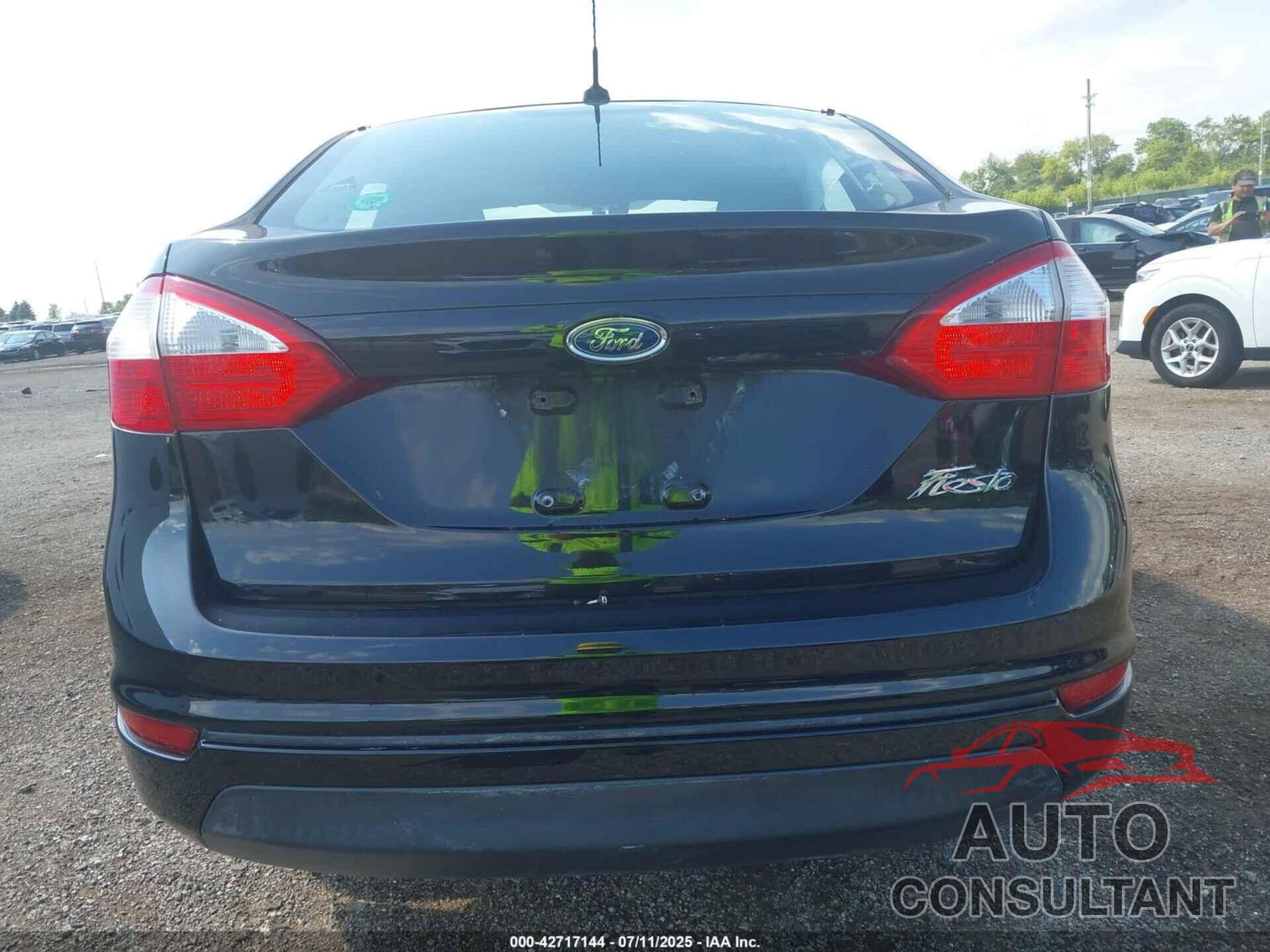FORD FIESTA 2015 - 3FADP4AJ3FM110399