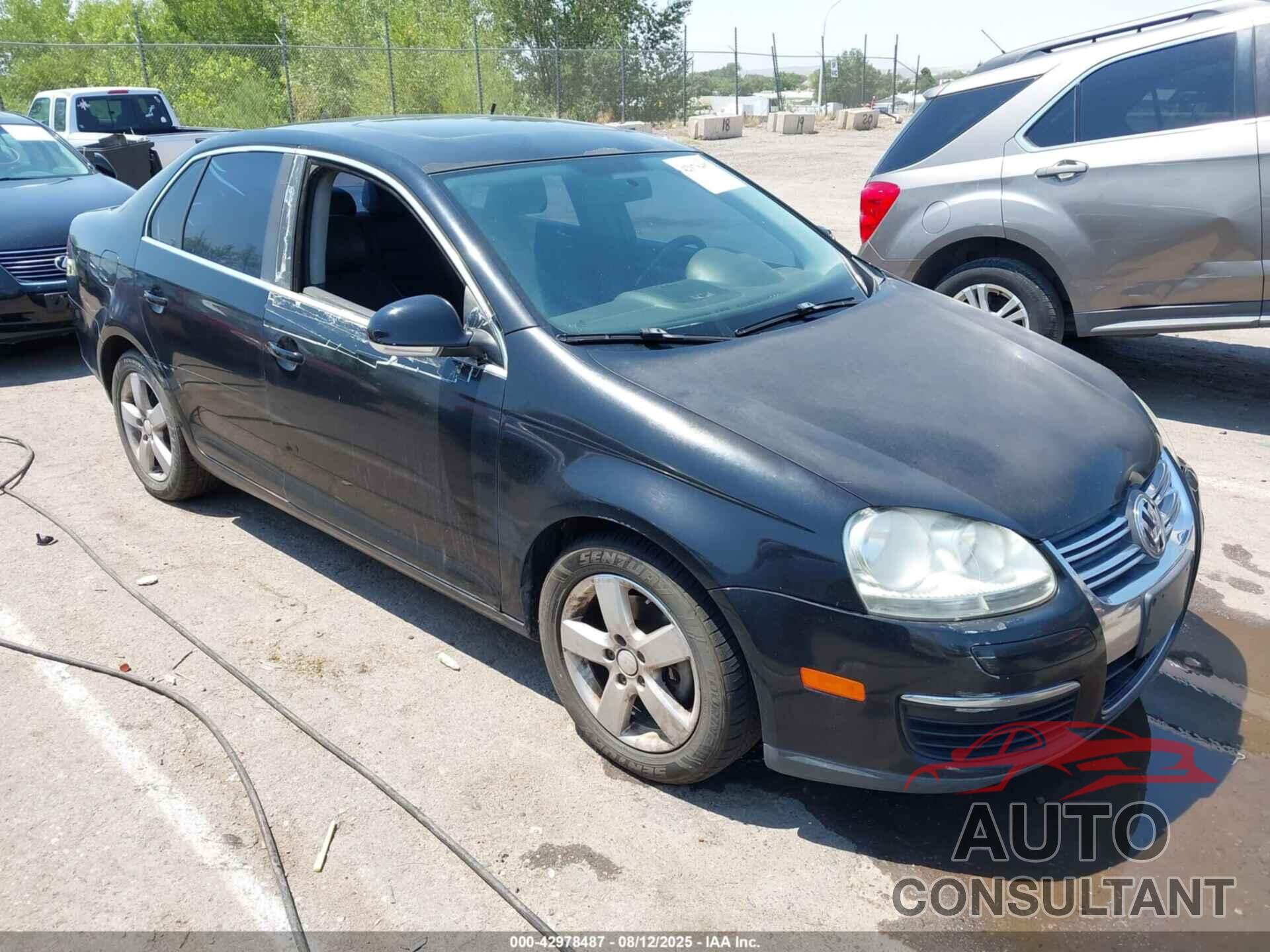 VOLKSWAGEN JETTA 2009 - 3VWRM71K49M155047
