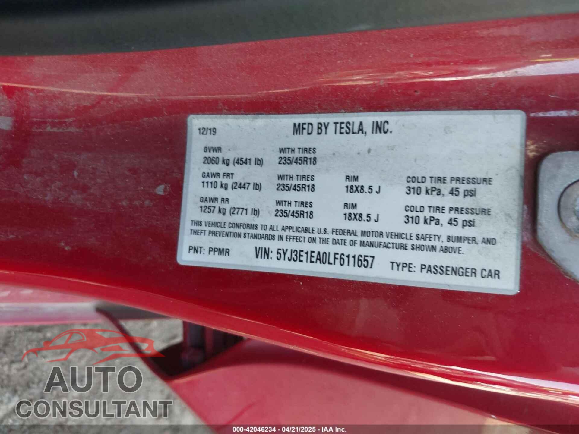 TESLA MODEL 3 2020 - 5YJ3E1EA0LF611657