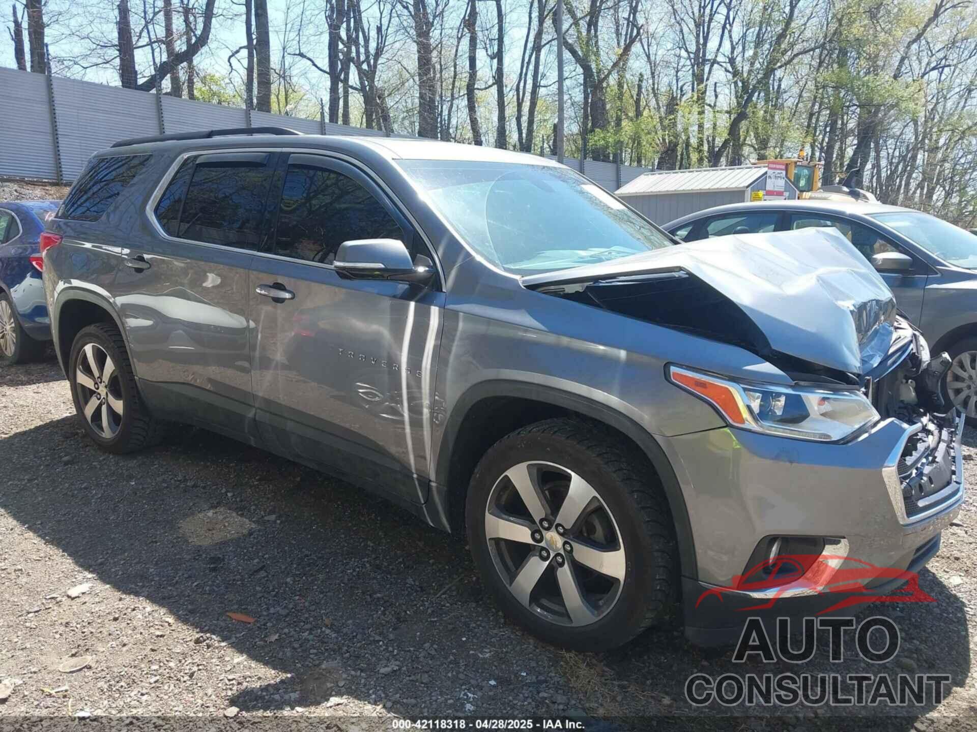 CHEVROLET TRAVERSE 2020 - 1GNEVHKWXLJ185400