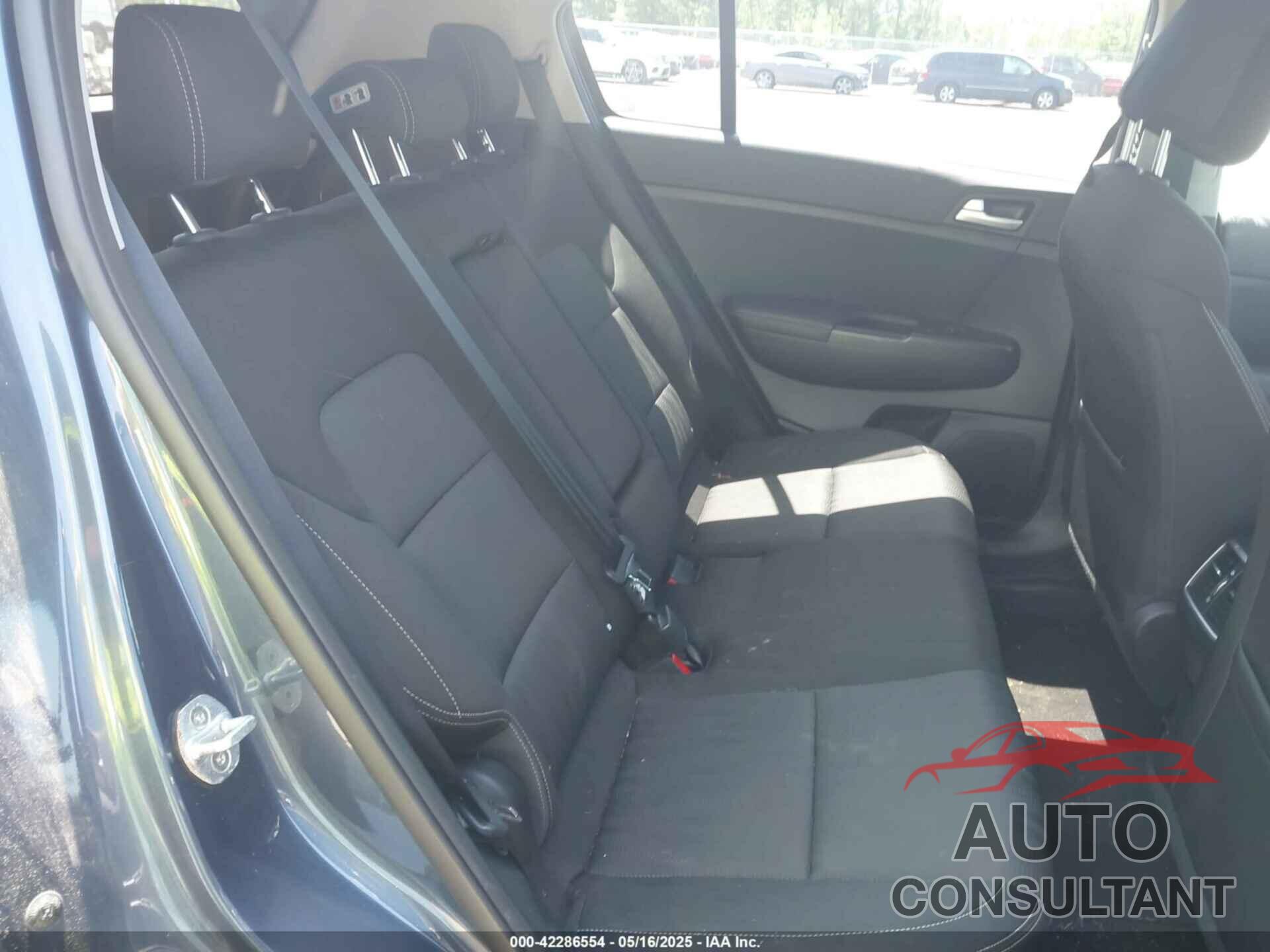 KIA SPORTAGE 2017 - KNDPMCAC1H7246006