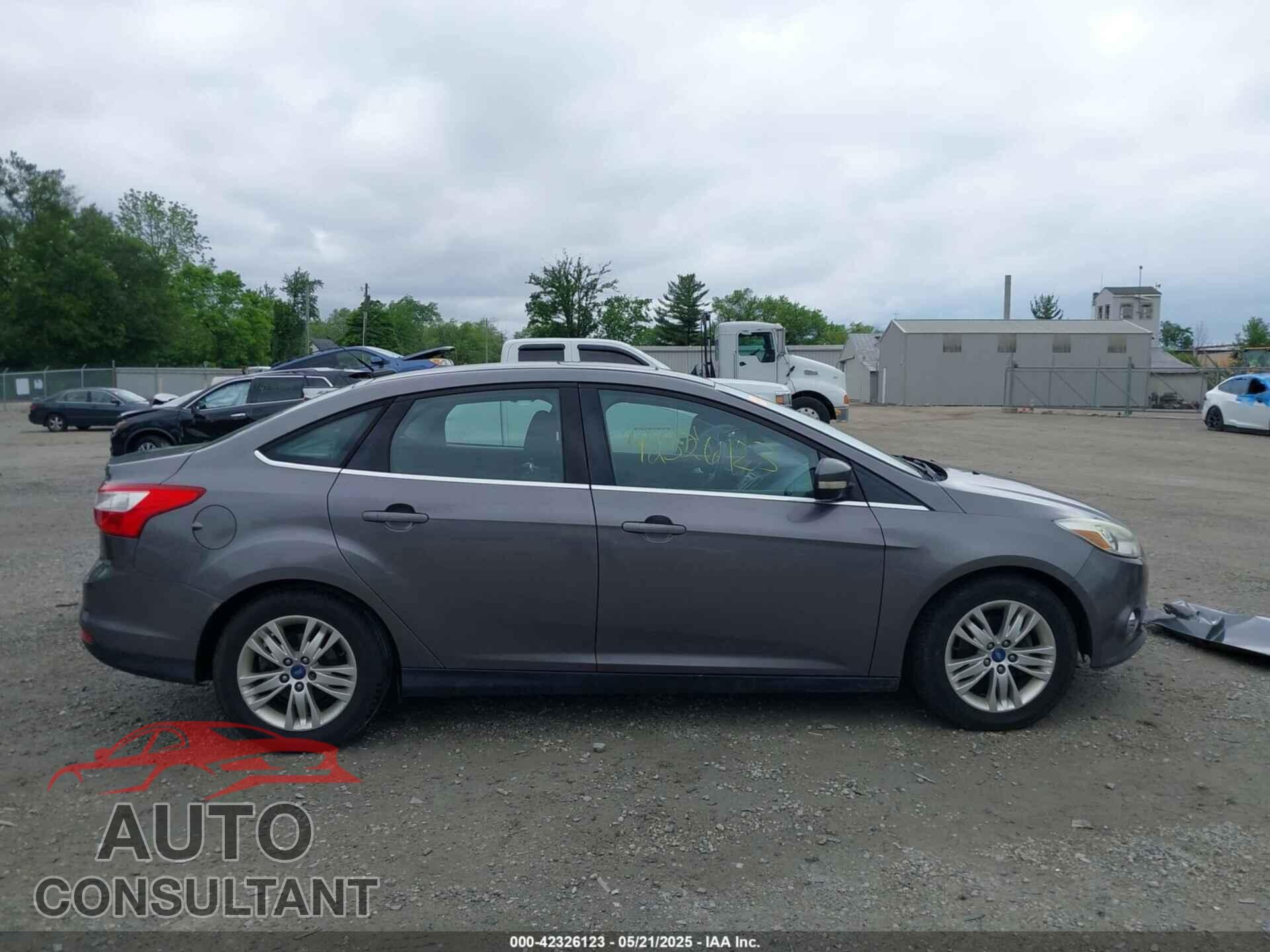 FORD FOCUS 2012 - 1FAHP3H23CL167967