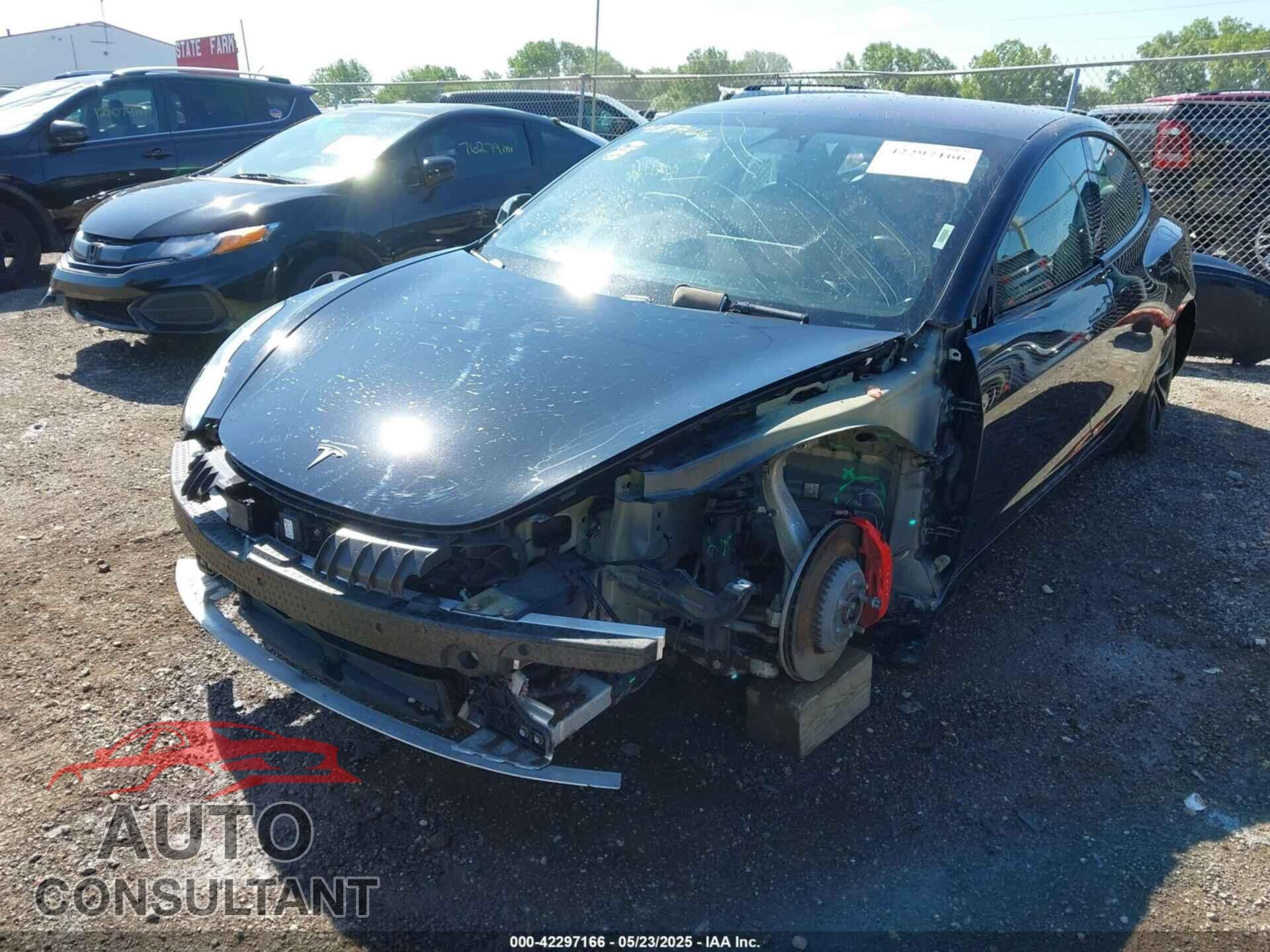 TESLA MODEL 3 2018 - 5YJ3E1EB2JF082671