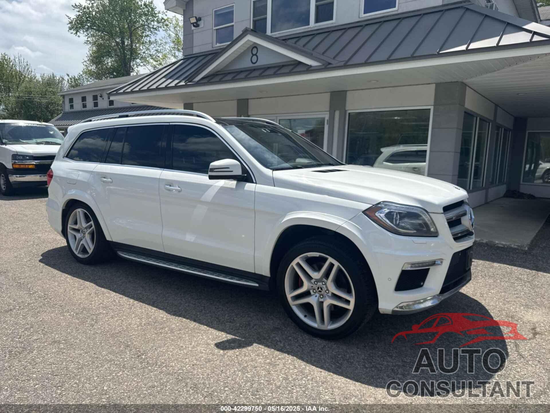 MERCEDES-BENZ GL 2015 - 4JGDF2EE4FA544810