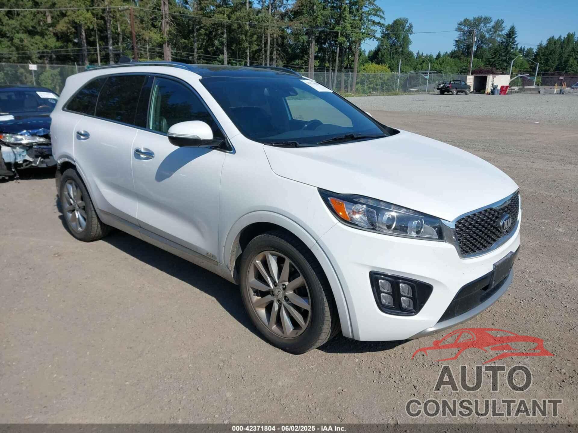 KIA SORENTO 2016 - 5XYPKDA50GG007514