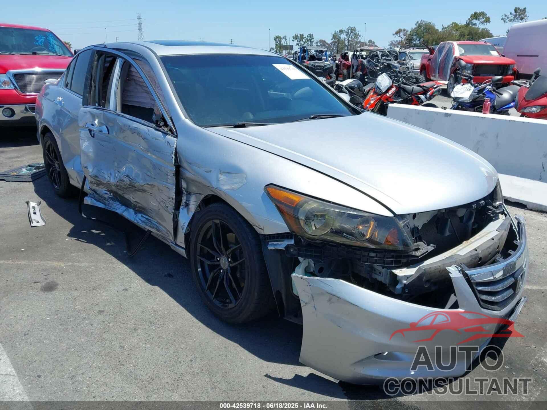 HONDA ACCORD 2011 - 1HGCP3F85BA016300