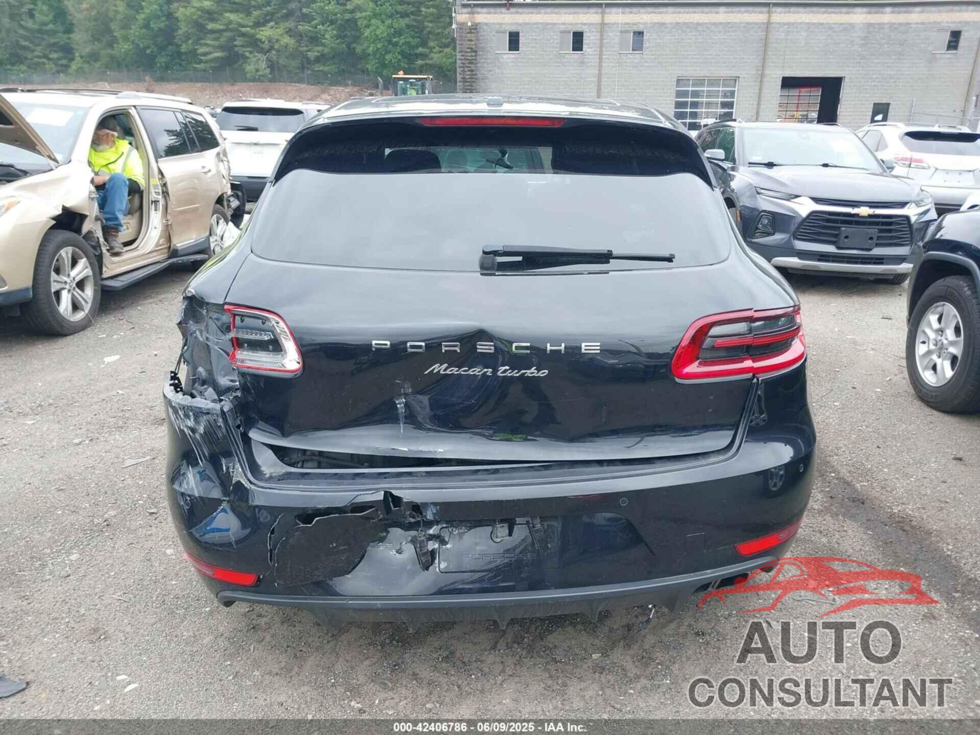 PORSCHE MACAN 2015 - WP1AF2A55FLB90120