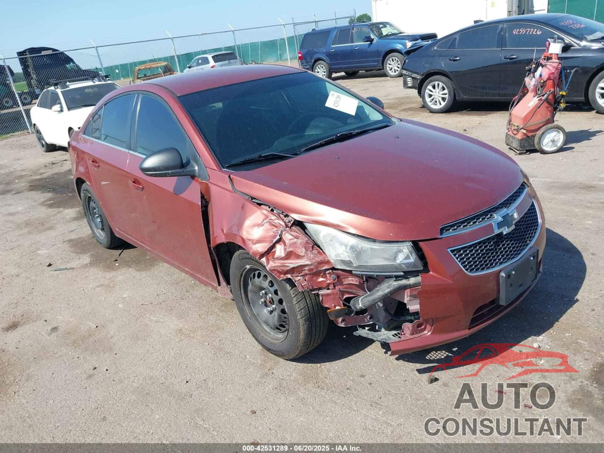 CHEVROLET CRUZE 2012 - 1G1PC5SH5C7344031