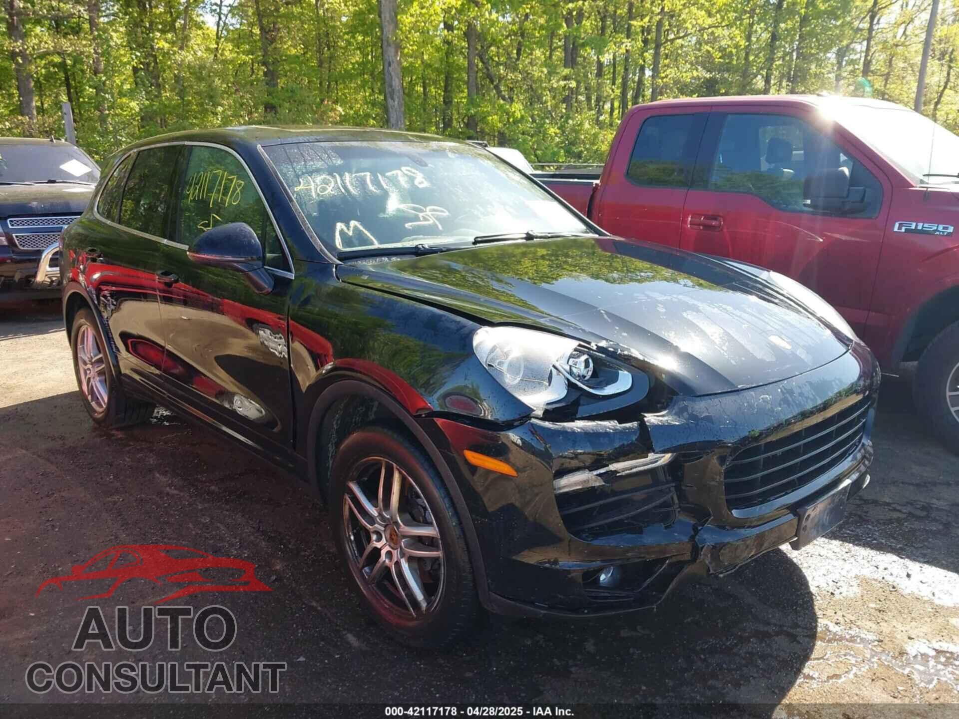 PORSCHE CAYENNE 2016 - WP1AA2A23GLA04144