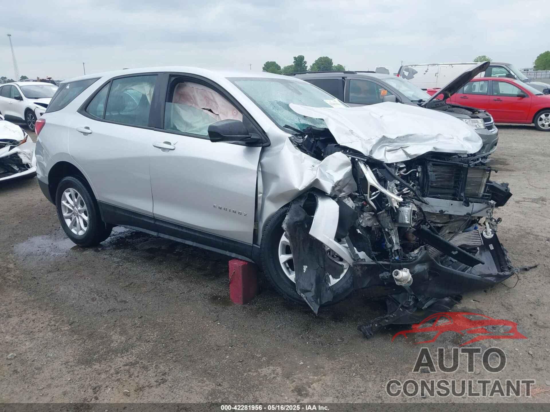 CHEVROLET EQUINOX 2021 - 3GNAXFEVXMS104993