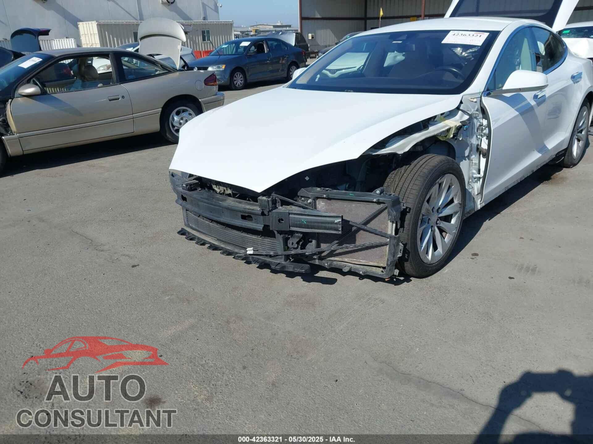 TESLA MODEL S 2016 - 5YJSA1E27GF138426