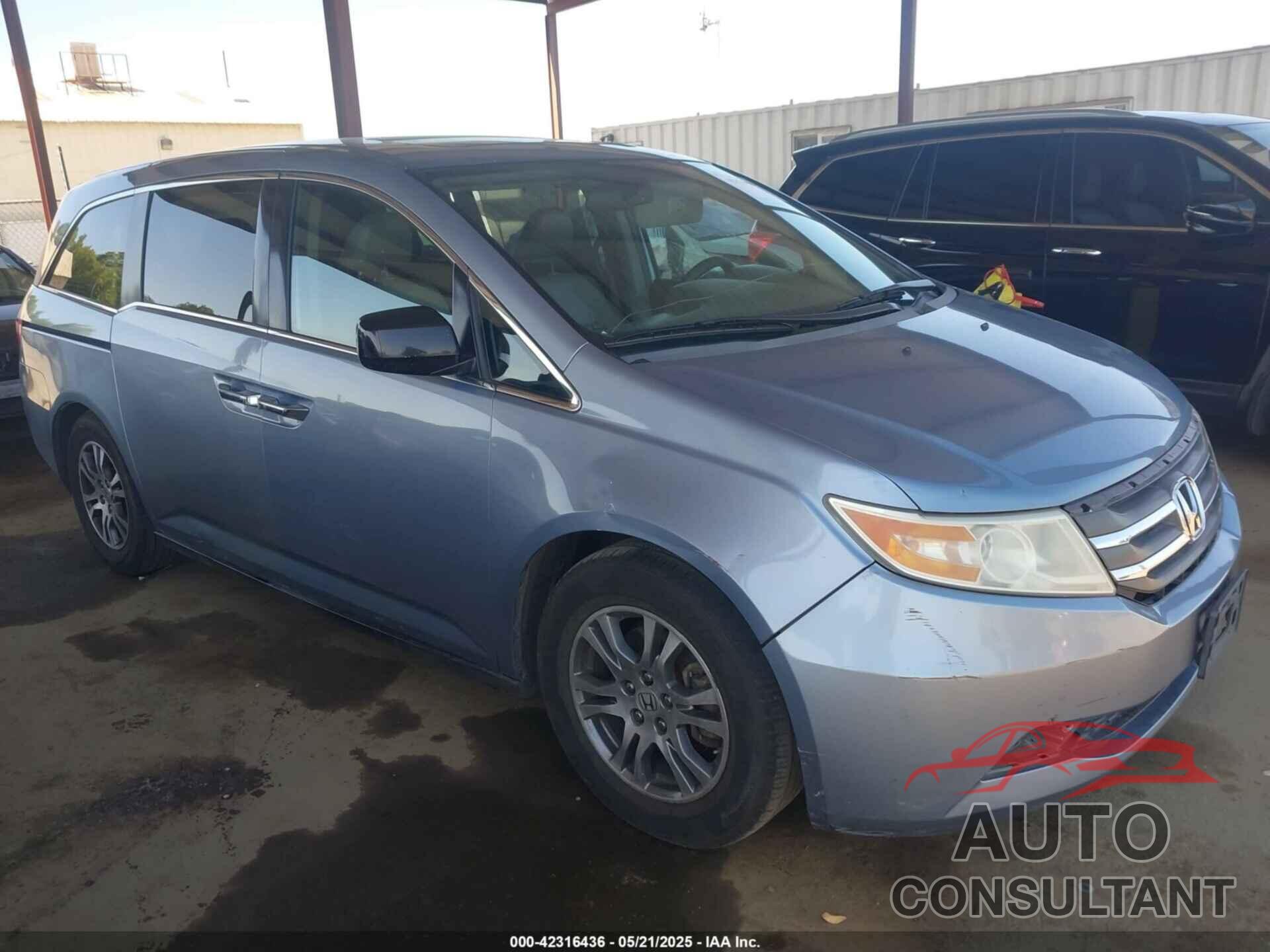 HONDA ODYSSEY 2013 - 5FNRL5H68DB015521