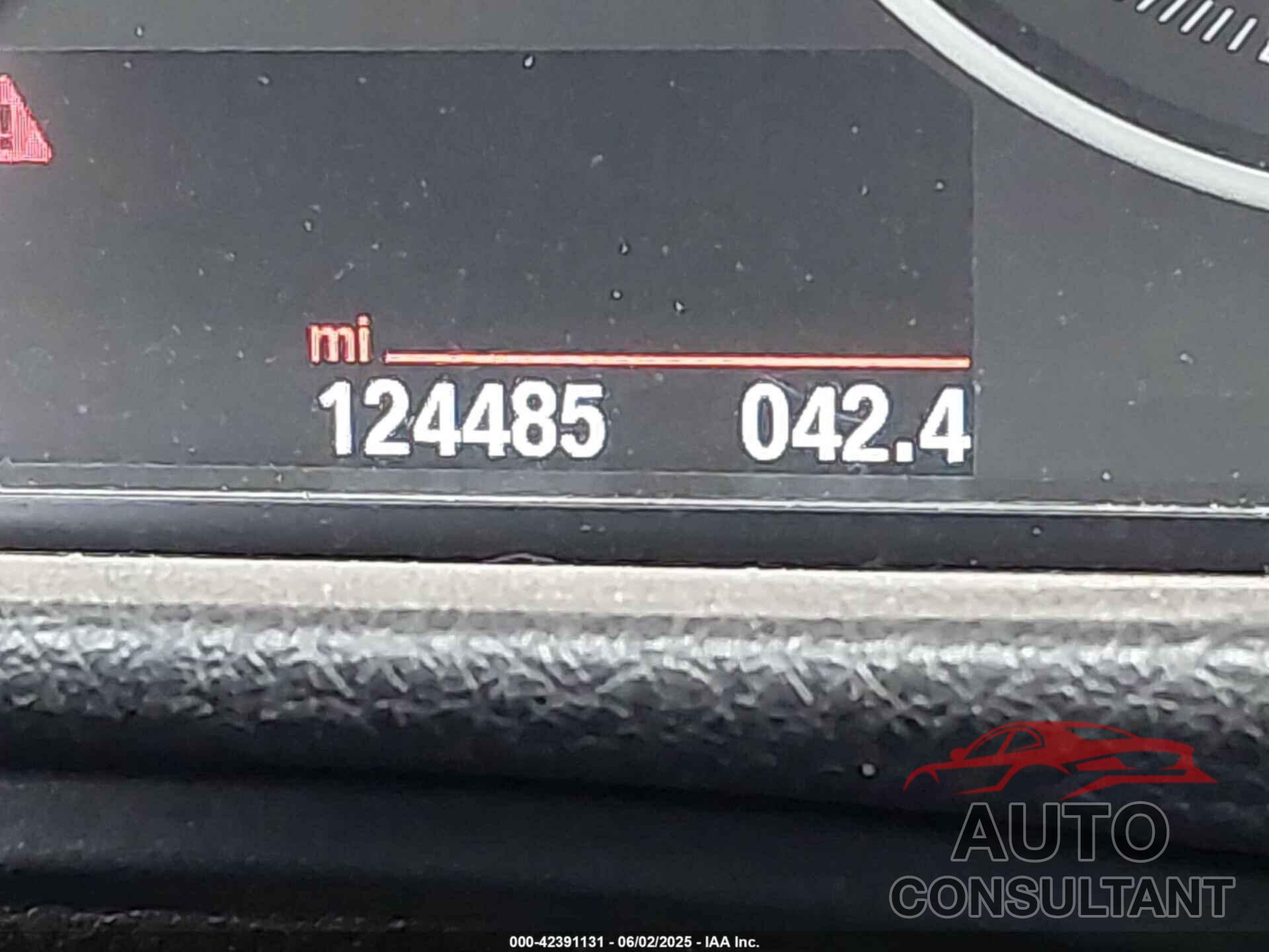 BMW 320I 2016 - WBA8E1G56GNU12073