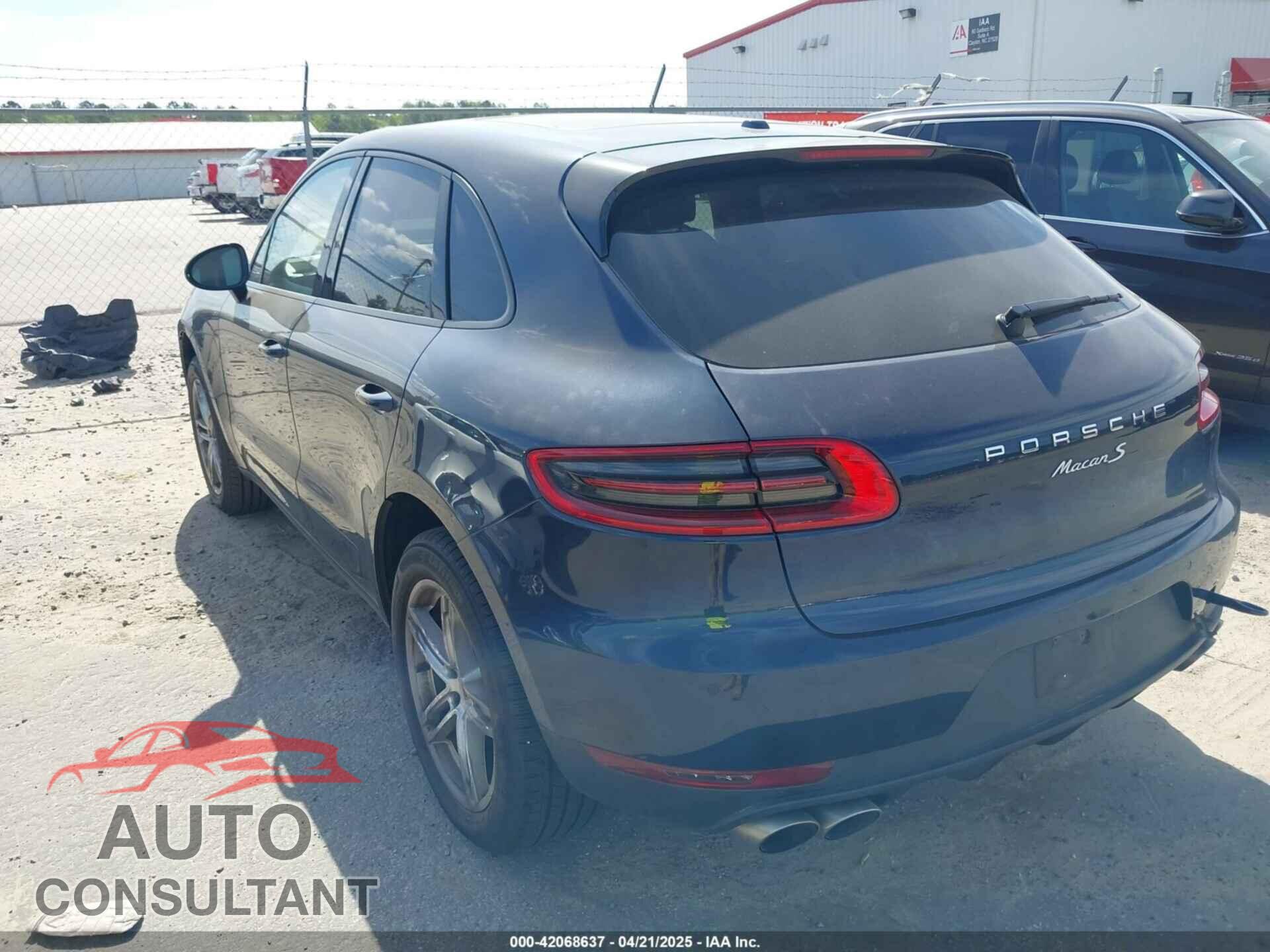 PORSCHE MACAN 2015 - WP1AB2A55FLB67075