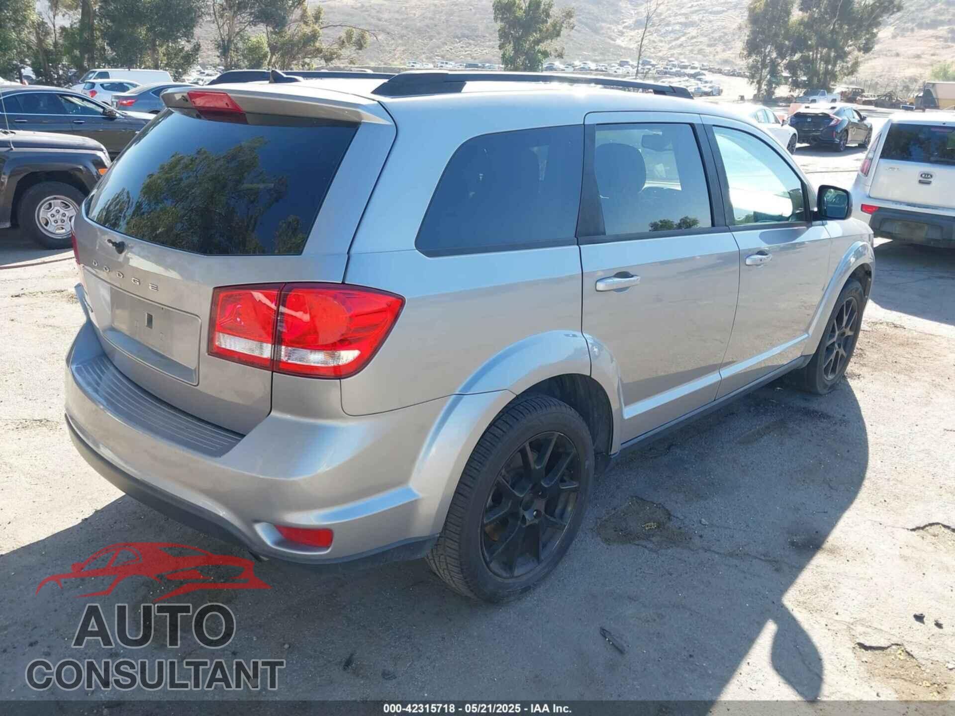 DODGE JOURNEY 2017 - 3C4PDCBB4HT560508