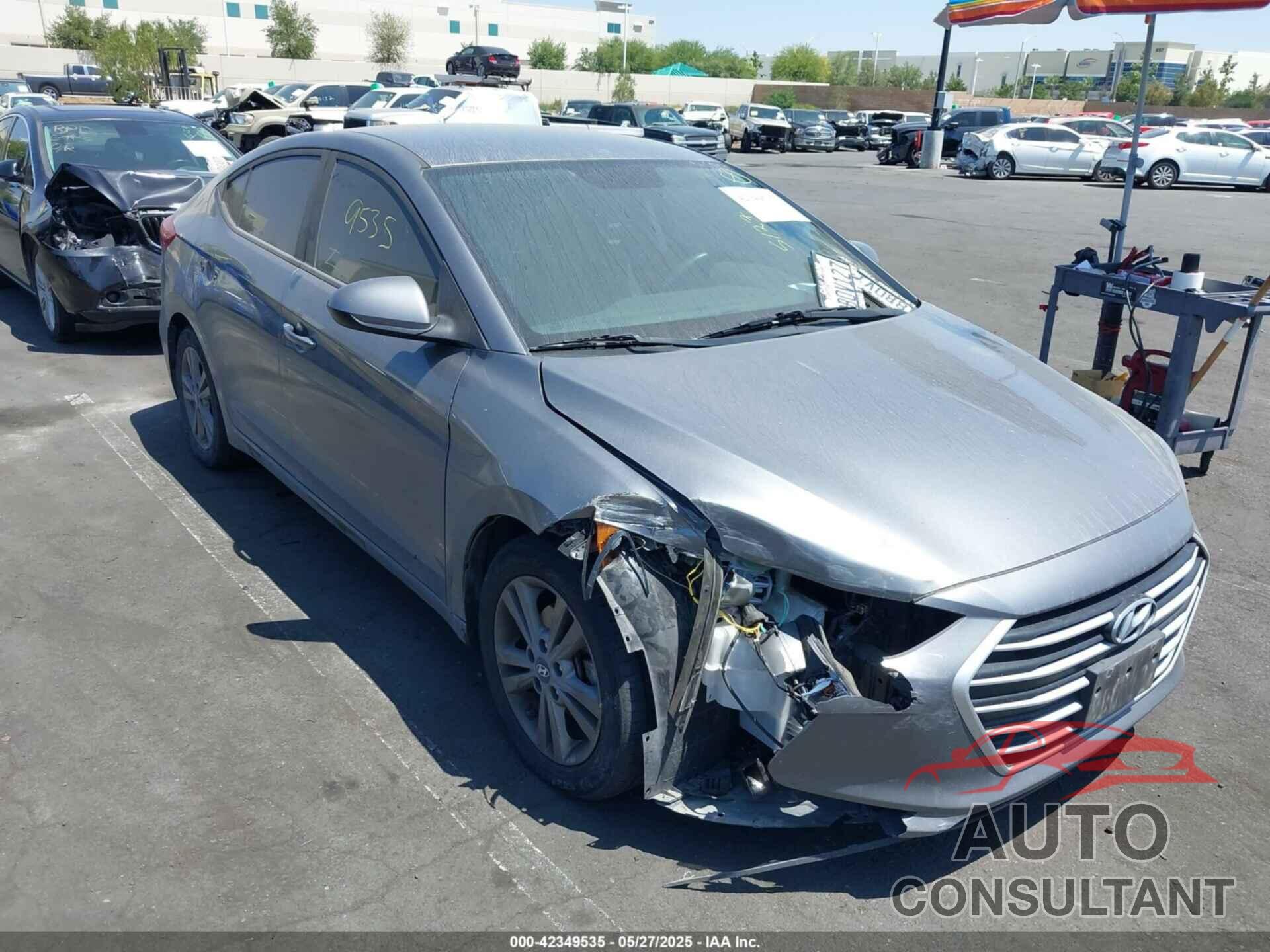 HYUNDAI ELANTRA 2018 - 5NPD84LFXJH299180