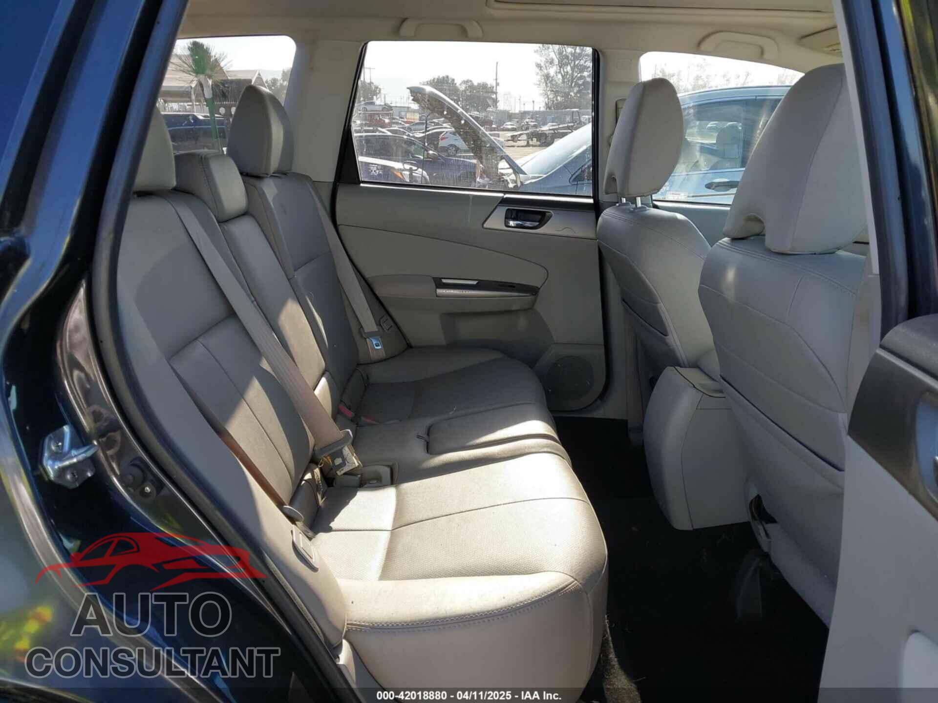 SUBARU FORESTER 2011 - JF2SHAEC6BH752141