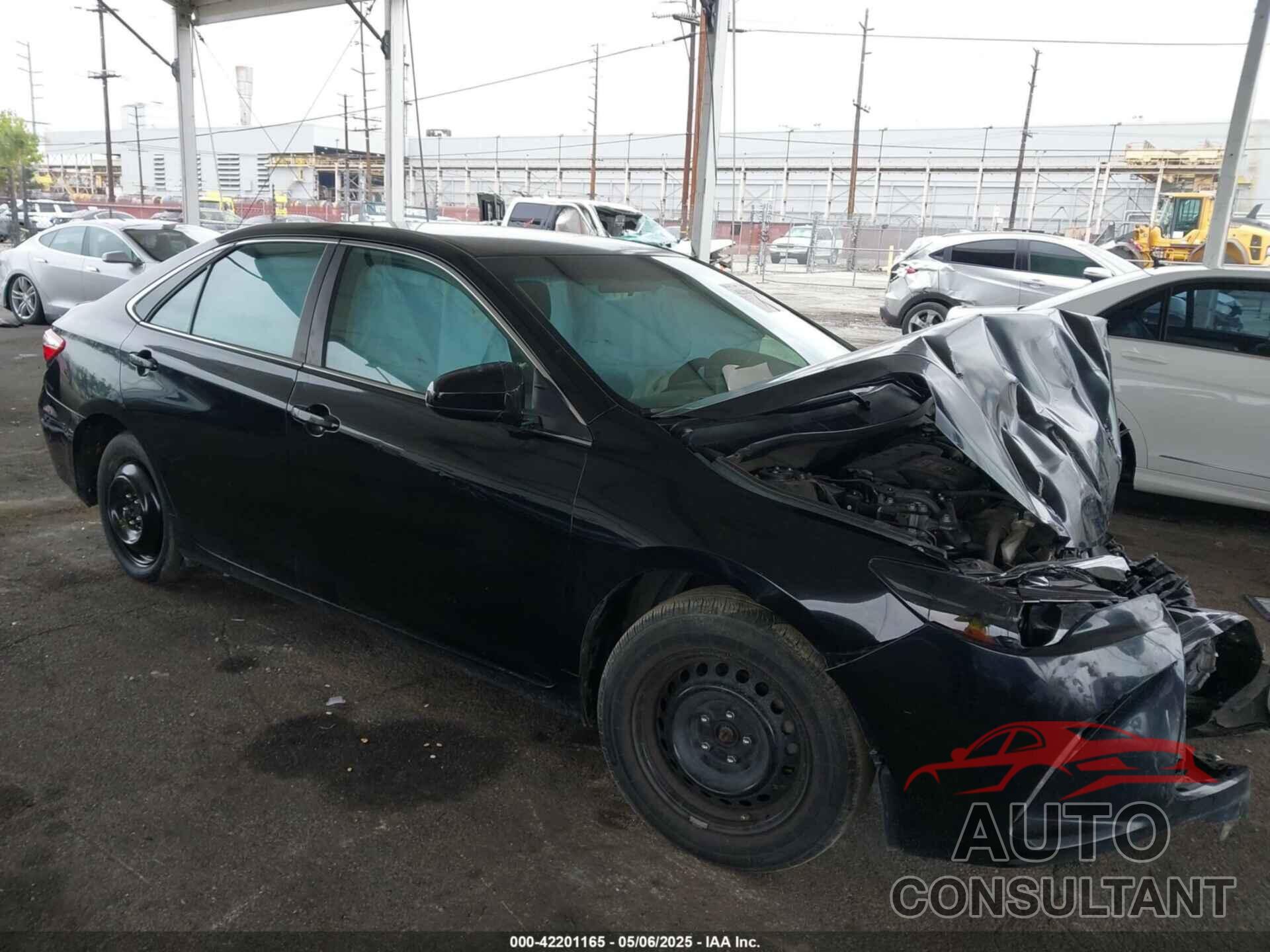 TOYOTA CAMRY 2016 - 4T4BF1FK1GR553671