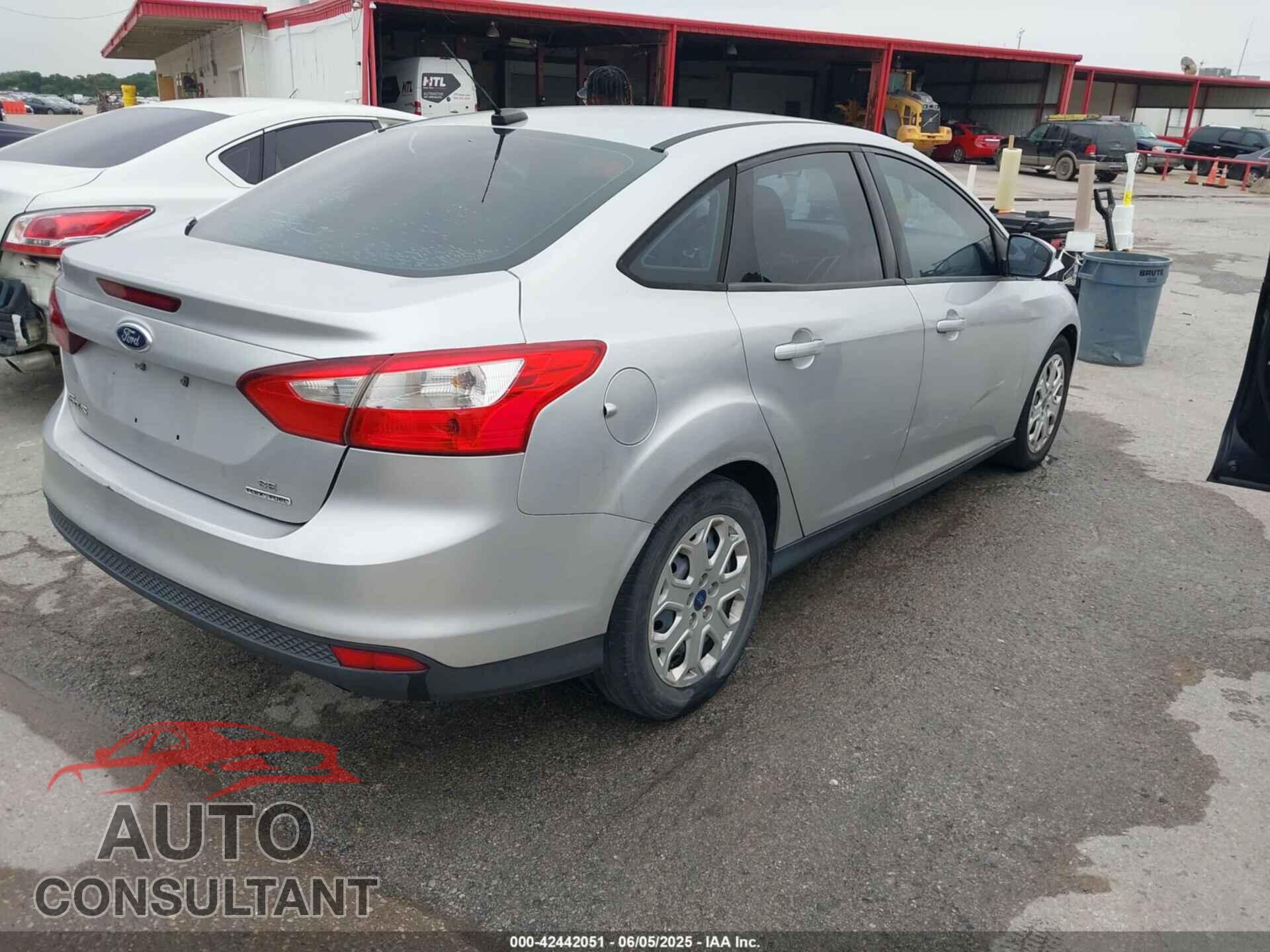 FORD FOCUS 2012 - 1FAHP3F25CL422055