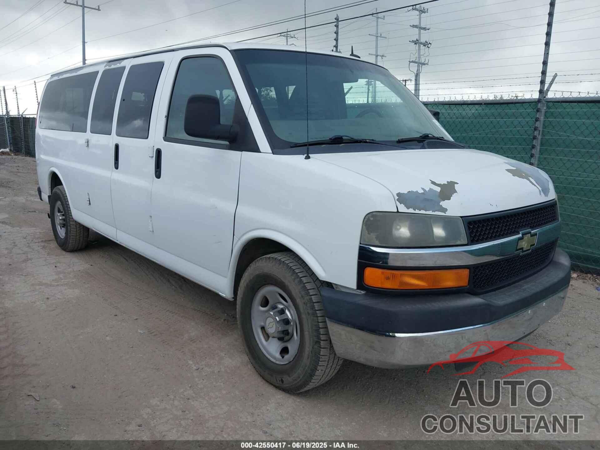CHEVROLET EXPRESS 3500 2011 - 1GAZG1FG5B1149331