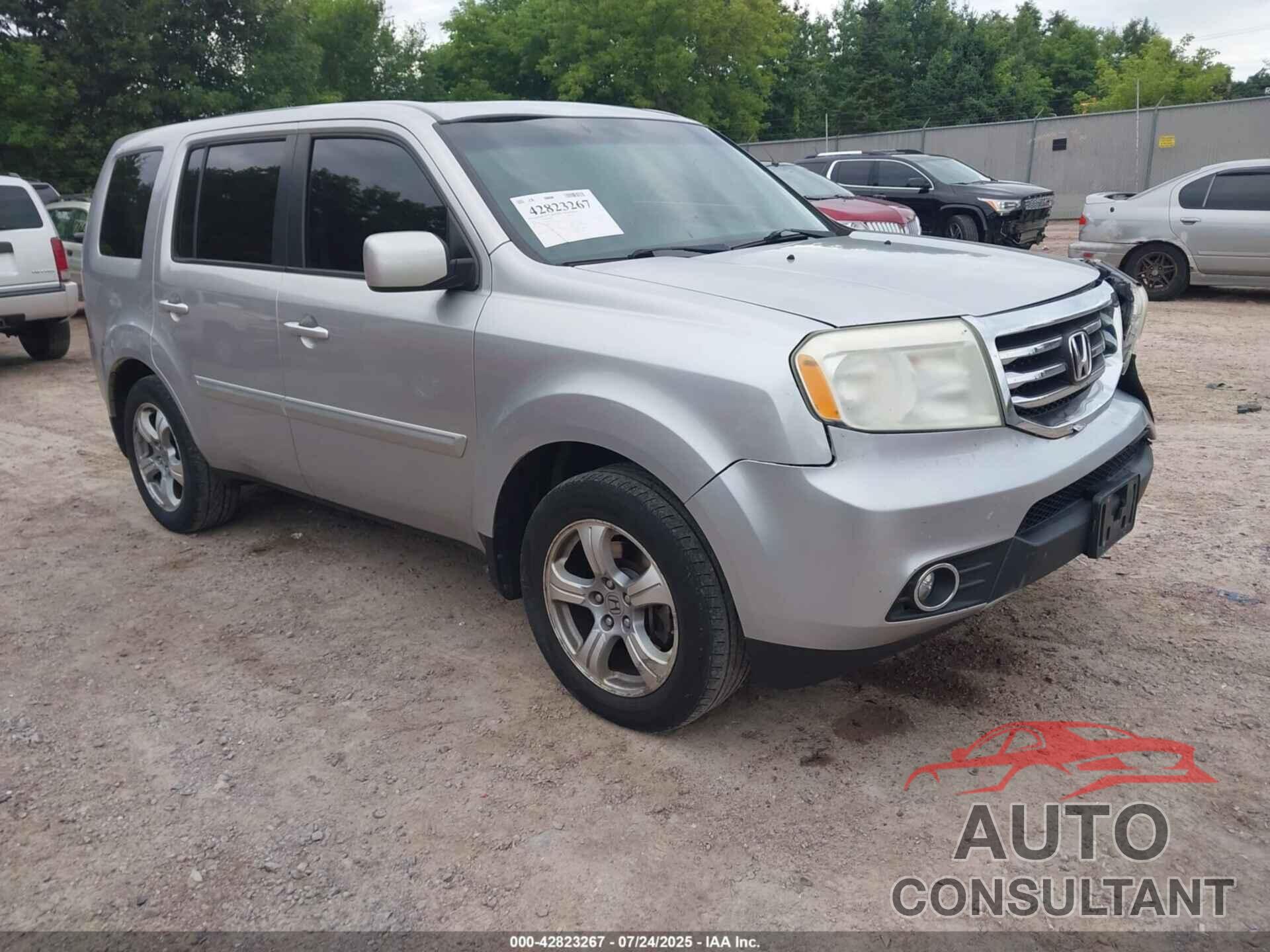 HONDA PILOT 2012 - 5FNYF4H58CB001475