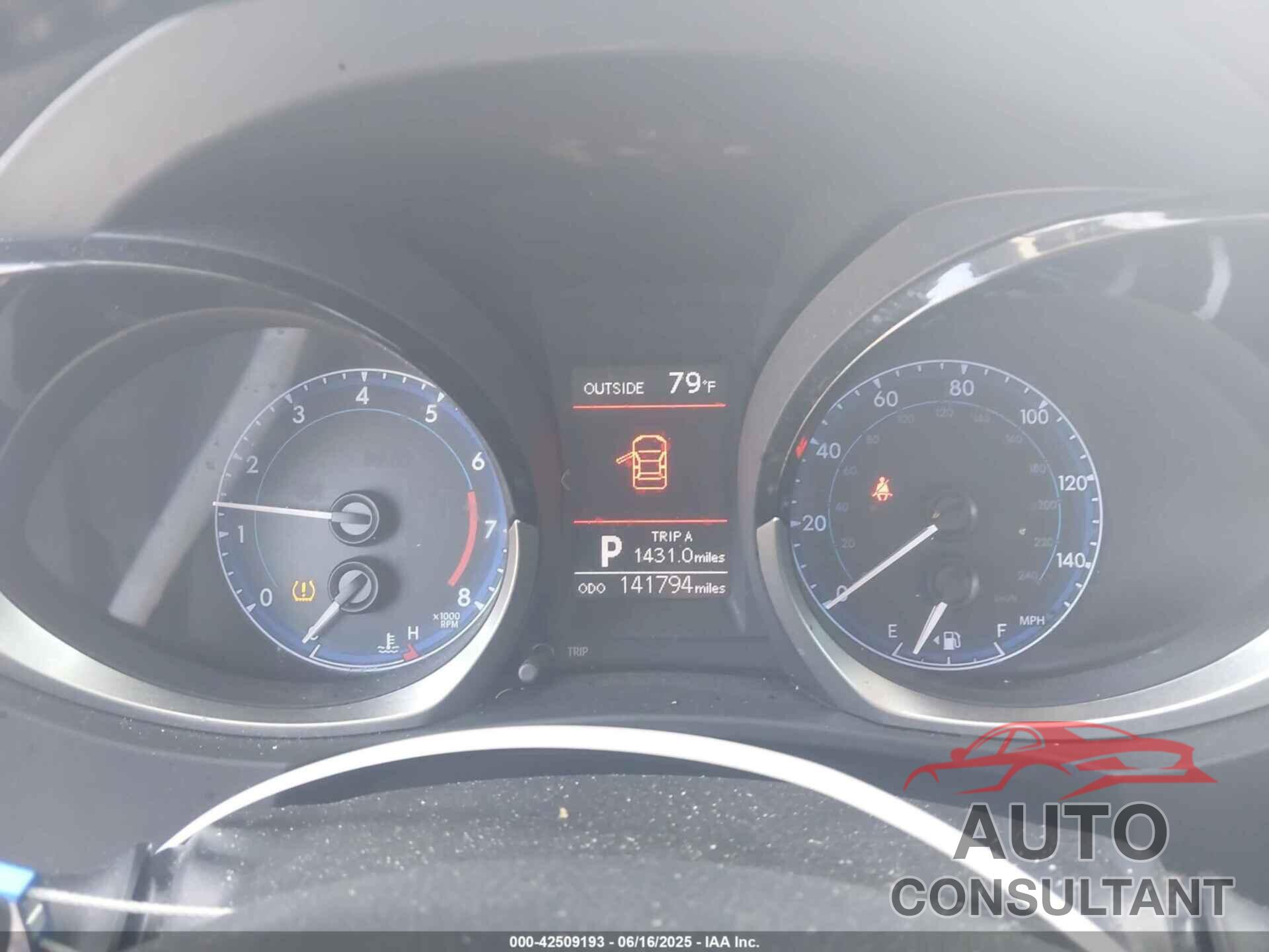 TOYOTA COROLLA 2014 - 5YFBURHE3EP133334