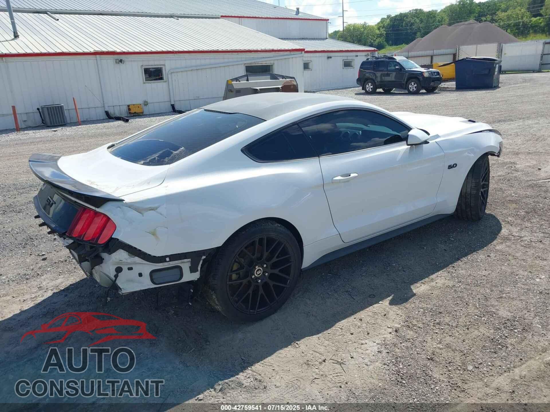 FORD MUSTANG 2017 - 1FA6P8CF8H5332597