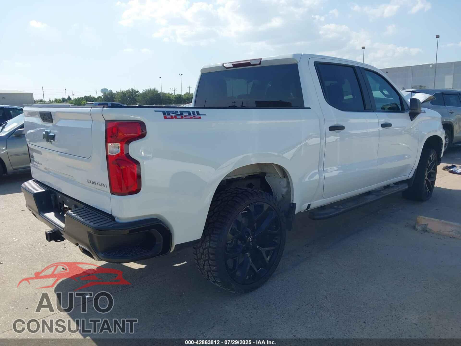 CHEVROLET SILVERADO 1500 2021 - 3GCPYCEL8MG310765