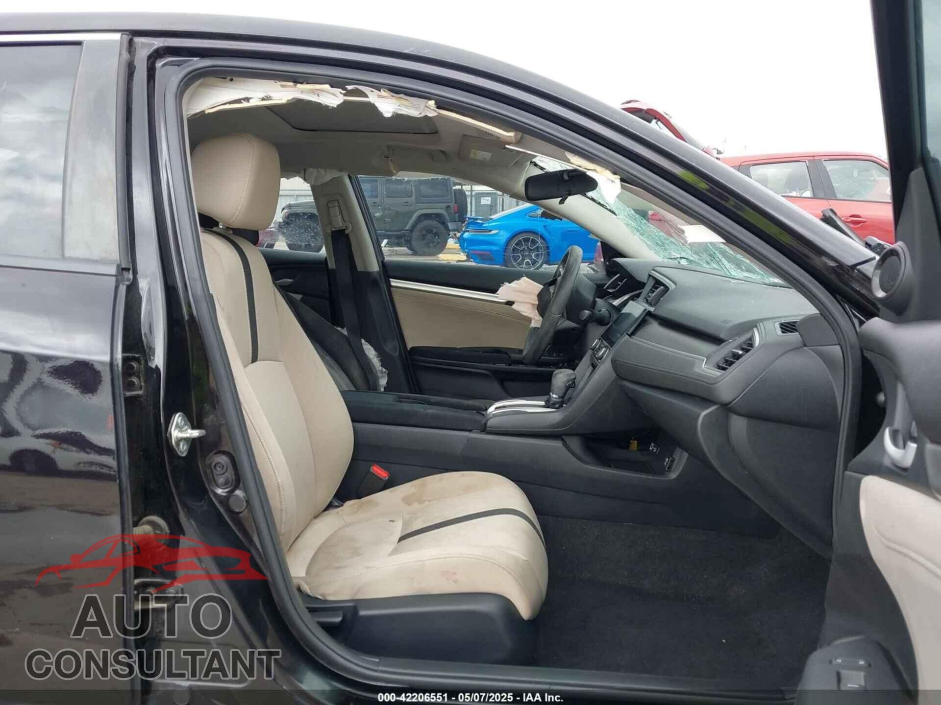HONDA CIVIC 2016 - 19XFC2F81GE092425