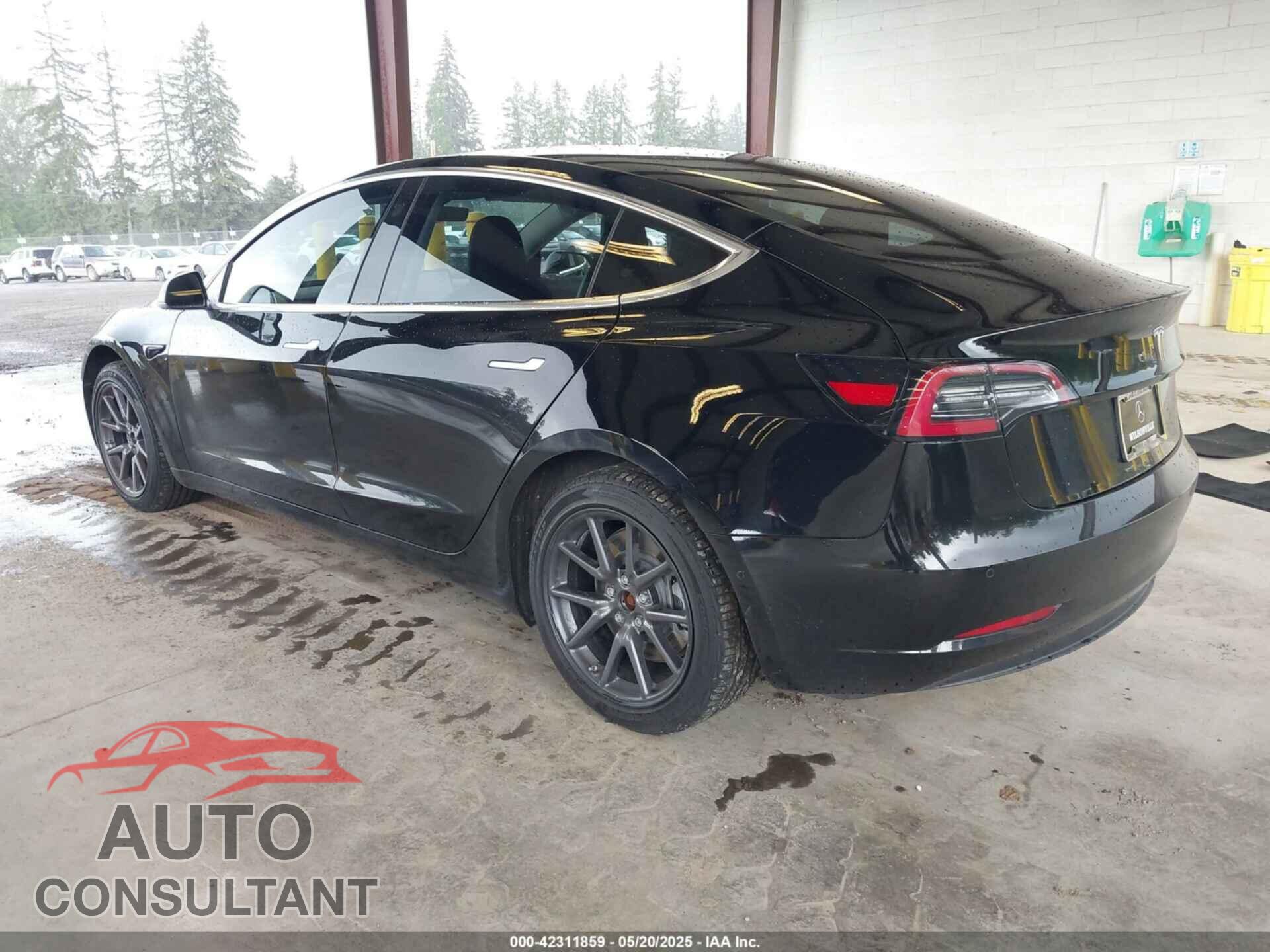 TESLA MODEL 3 2018 - 5YJ3E1EA4JF098376
