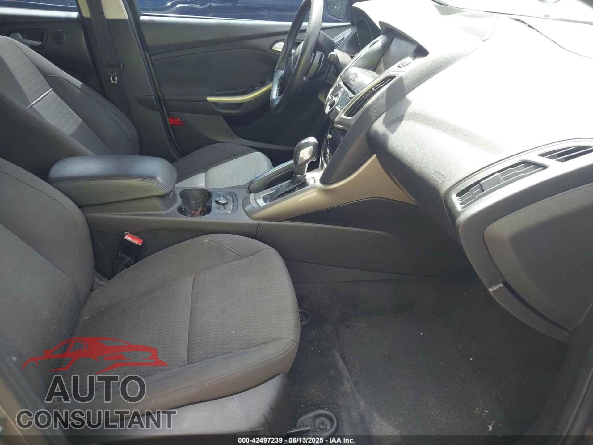FORD FOCUS 2012 - 1FAHP3H26CL429013