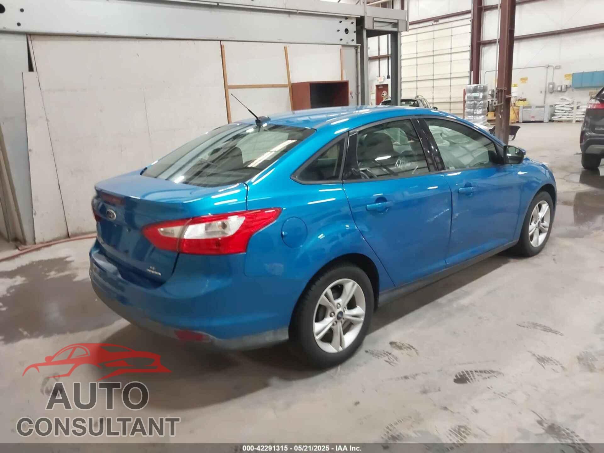 FORD FOCUS 2014 - 1FADP3F22EL459856