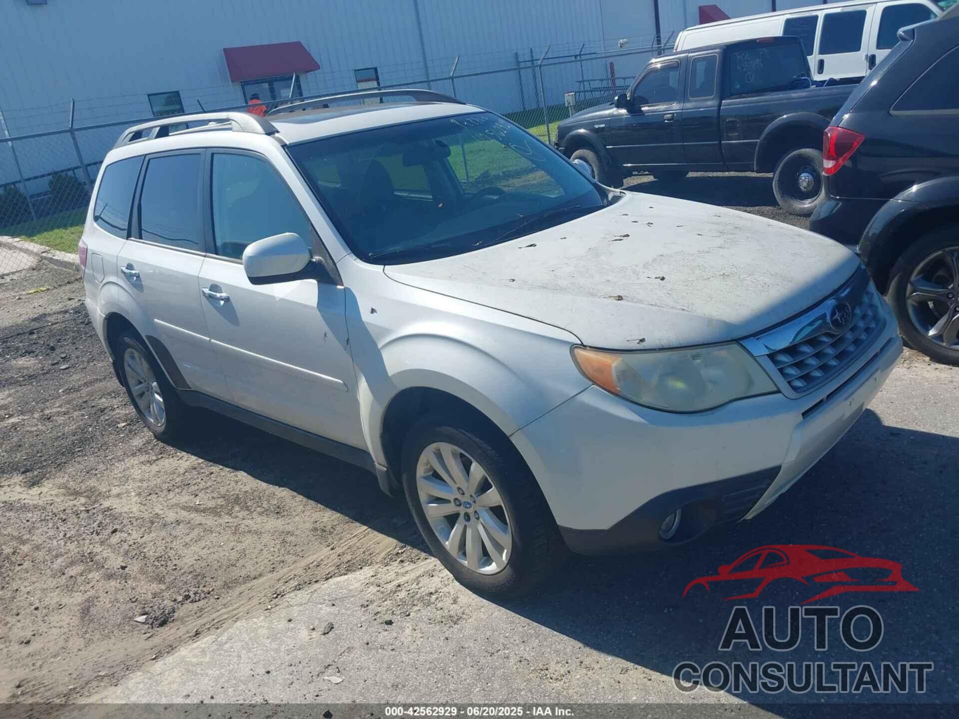 SUBARU FORESTER 2011 - JF2SHAEC8BH749600