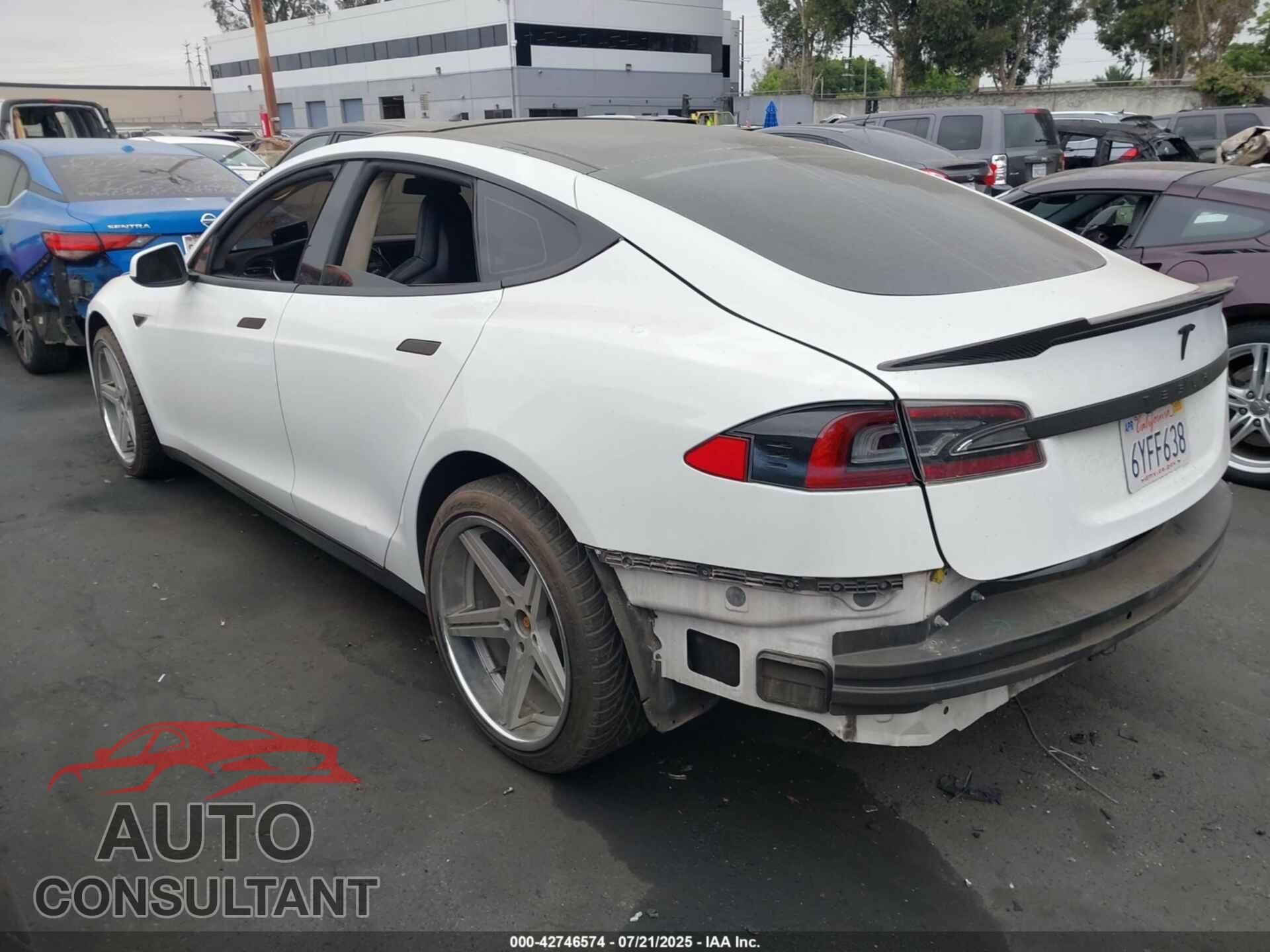TESLA MODEL S 2013 - 5YJSA1CN1DFP07344