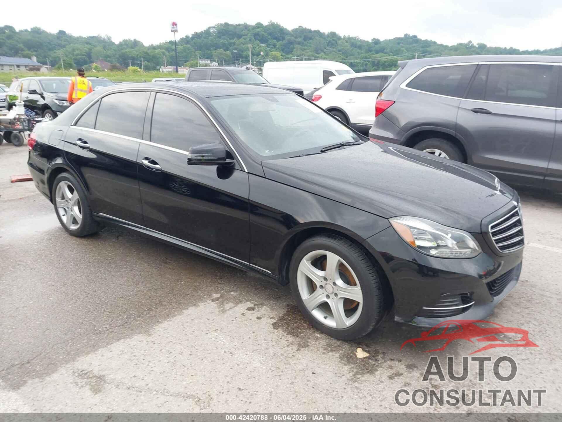 MERCEDES-BENZ E 350 2014 - WDDHF8JB0EA861301