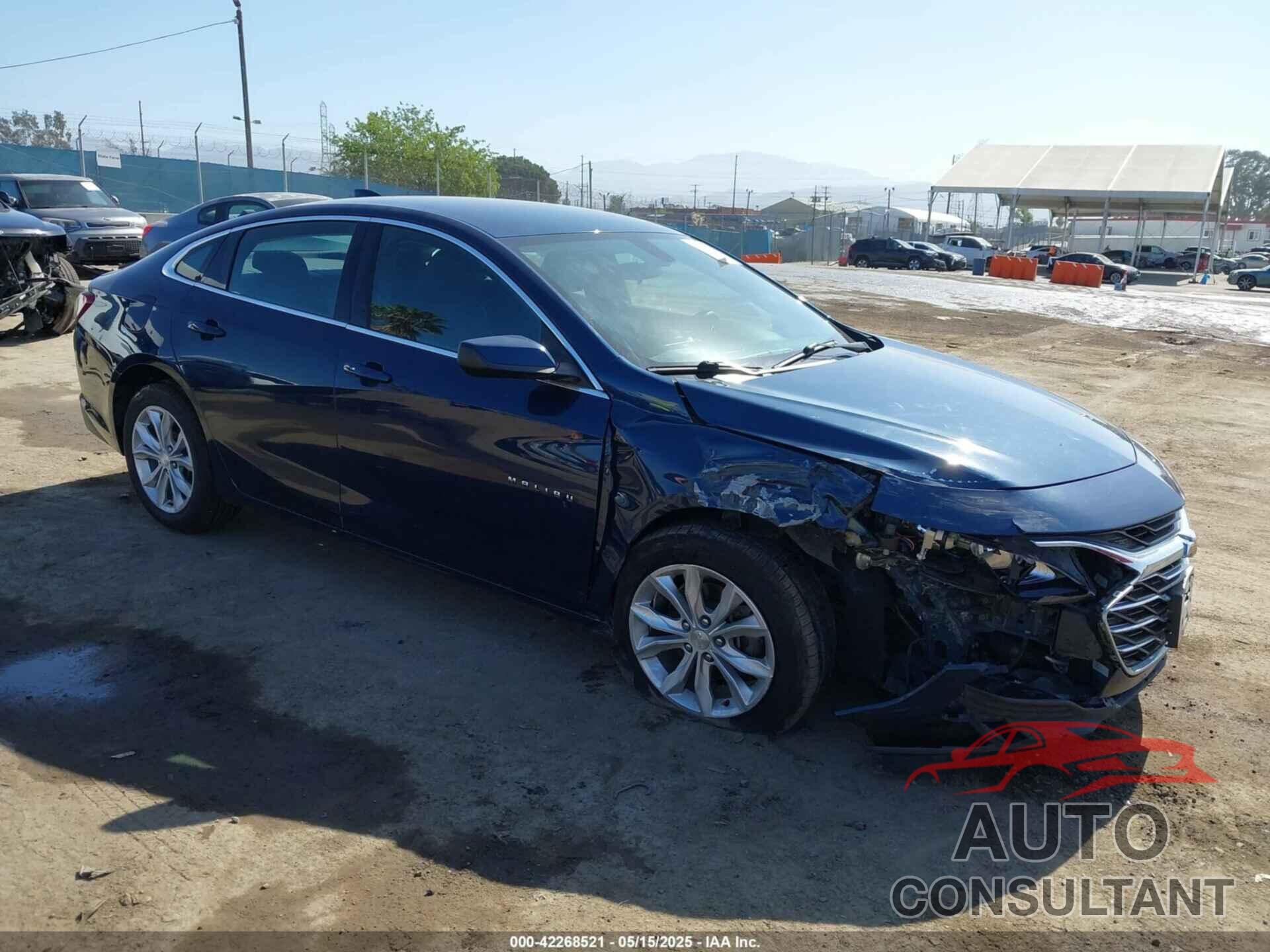 CHEVROLET MALIBU 2020 - 1G1ZD5ST7LF025178