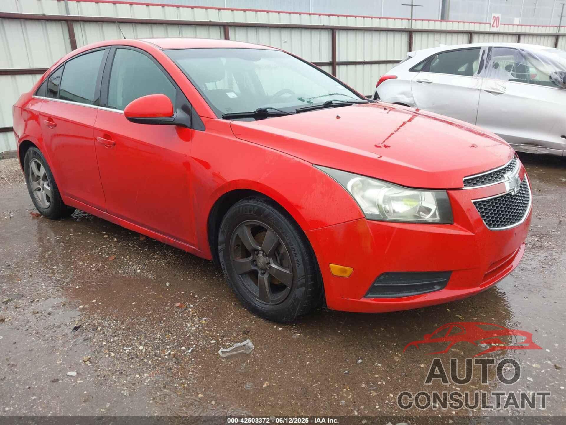 CHEVROLET CRUZE 2014 - 1G1PC5SB1E7175754
