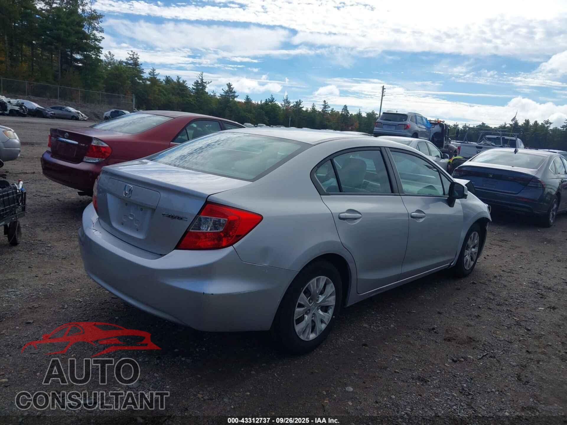HONDA CIVIC 2012 - 2HGFB2F55CH564330