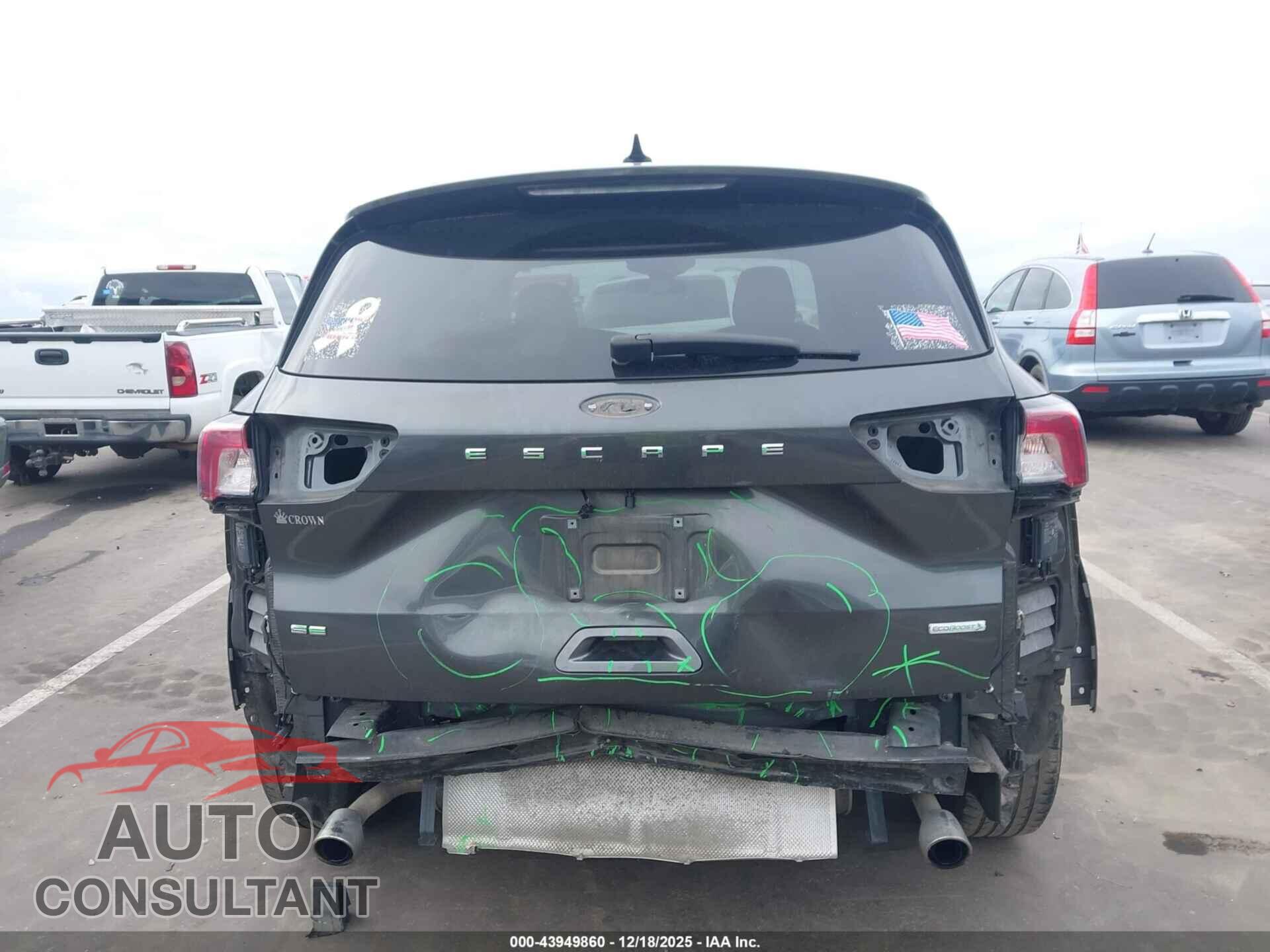 FORD ESCAPE 2020 - 1FMCU0G66LUA59395