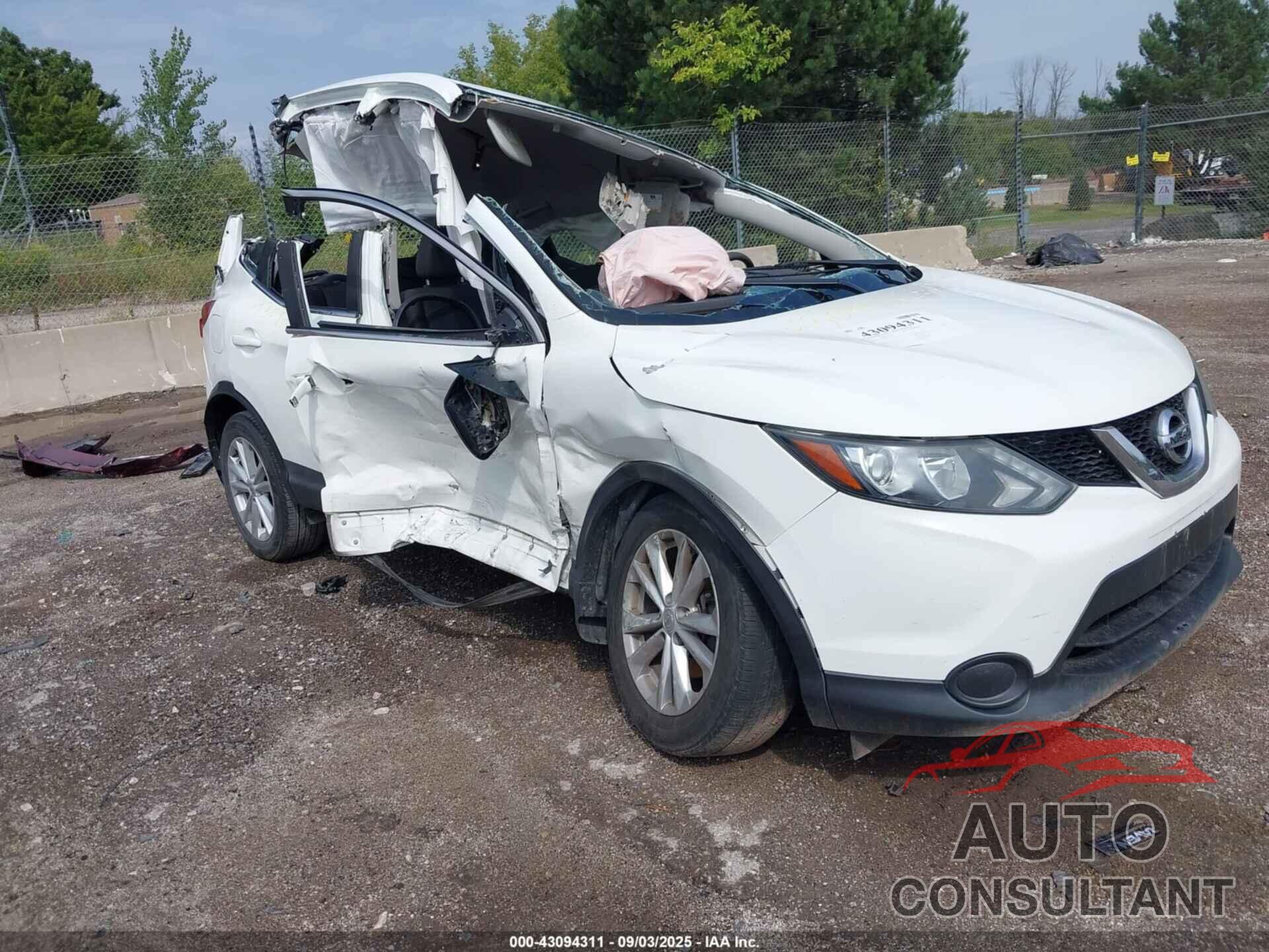 NISSAN ROGUE SPORT 2017 - JN1BJ1CP5HW015058