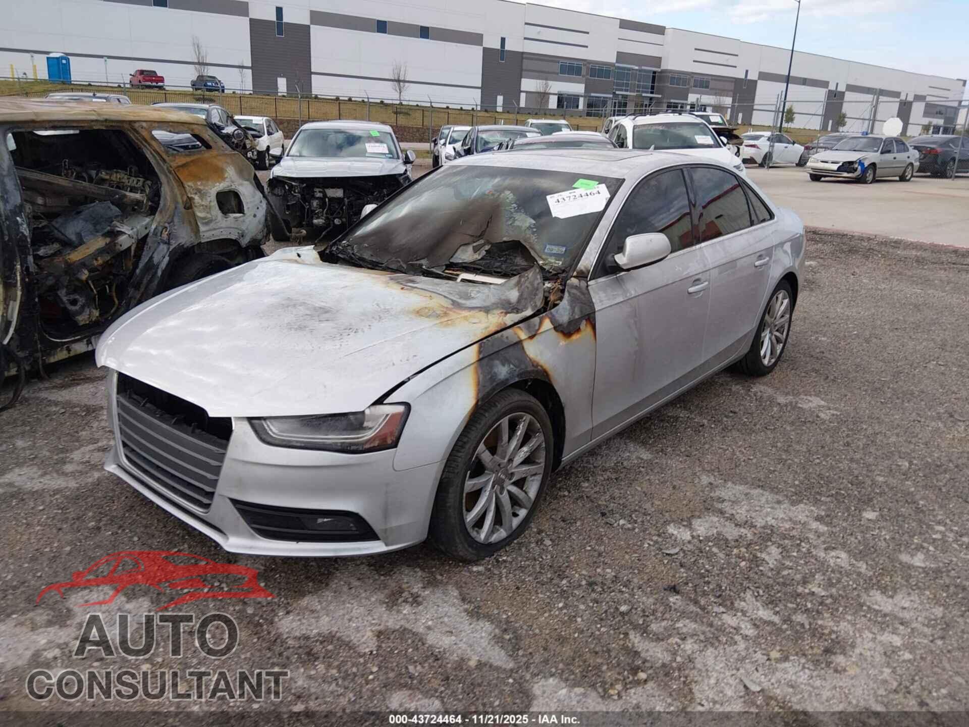 AUDI A4 2013 - WAUFFAFL7DN003581