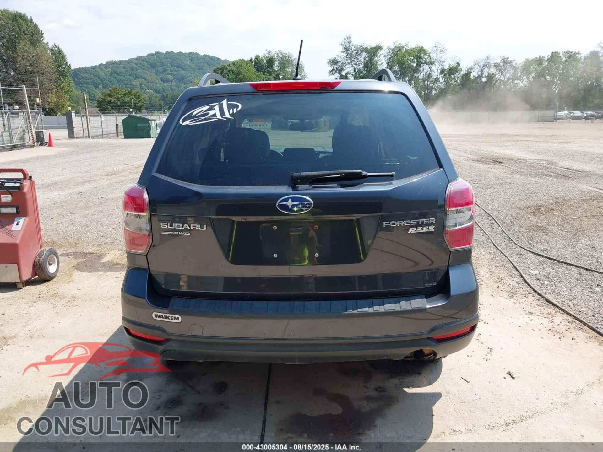 SUBARU FORESTER 2015 - JF2SJADC2FH516419