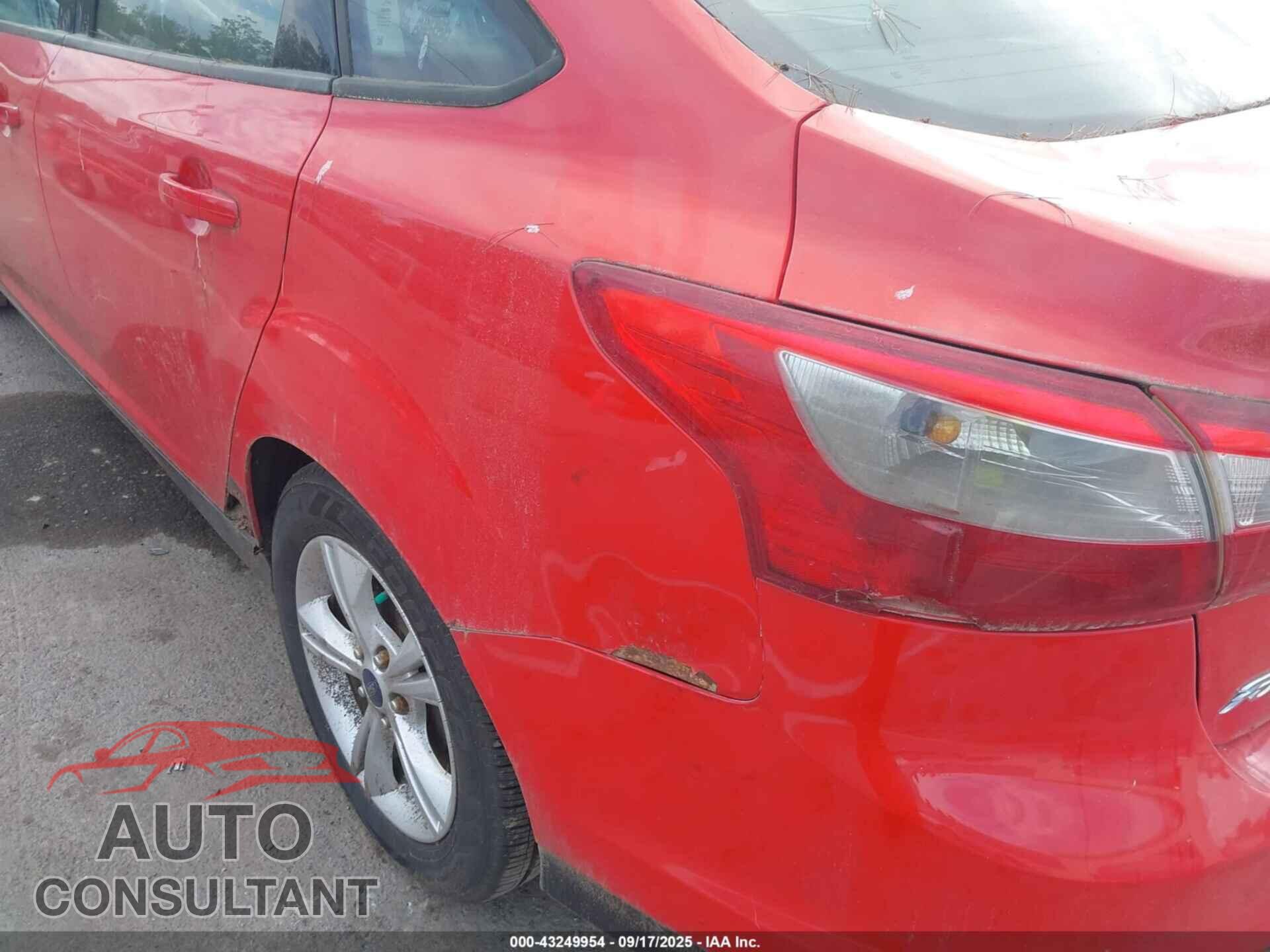 FORD FOCUS 2014 - 1FADP3F25EL188338