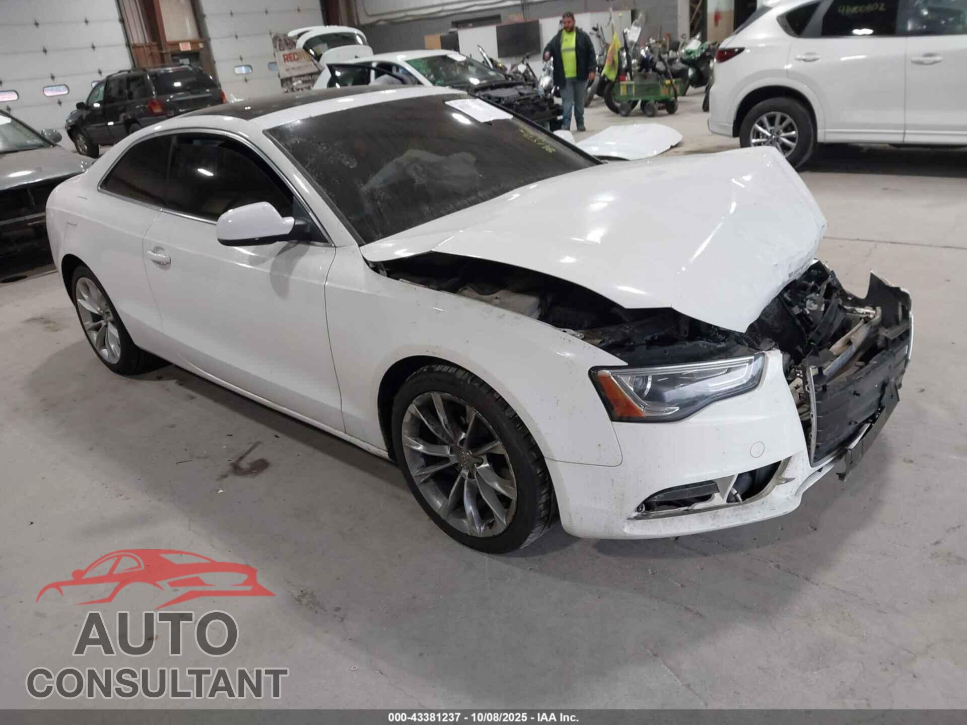 AUDI A5 2014 - WAUCFAFR2EA013516